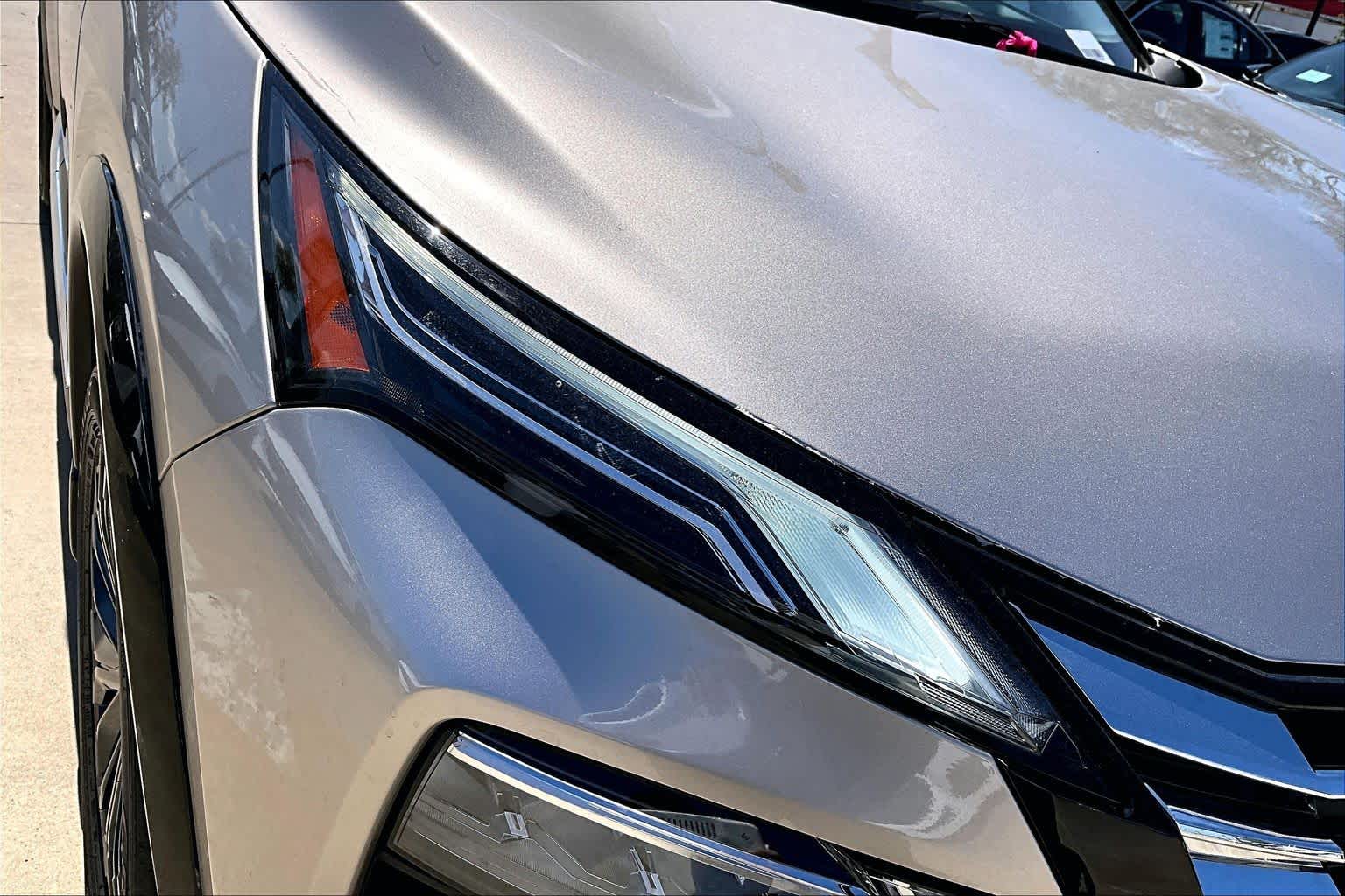 2026 Nissan Rogue Platinum Champagne Silver Metallic/Super Black at Sterling McCall Nissan