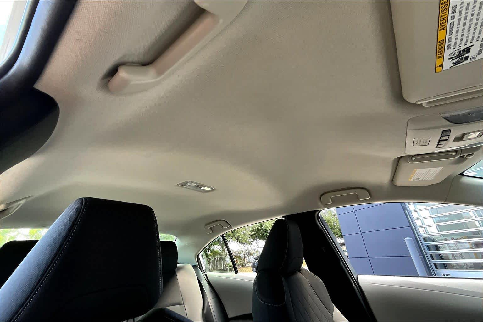 2021 Toyota Corolla LE Super White at HGreg Houston