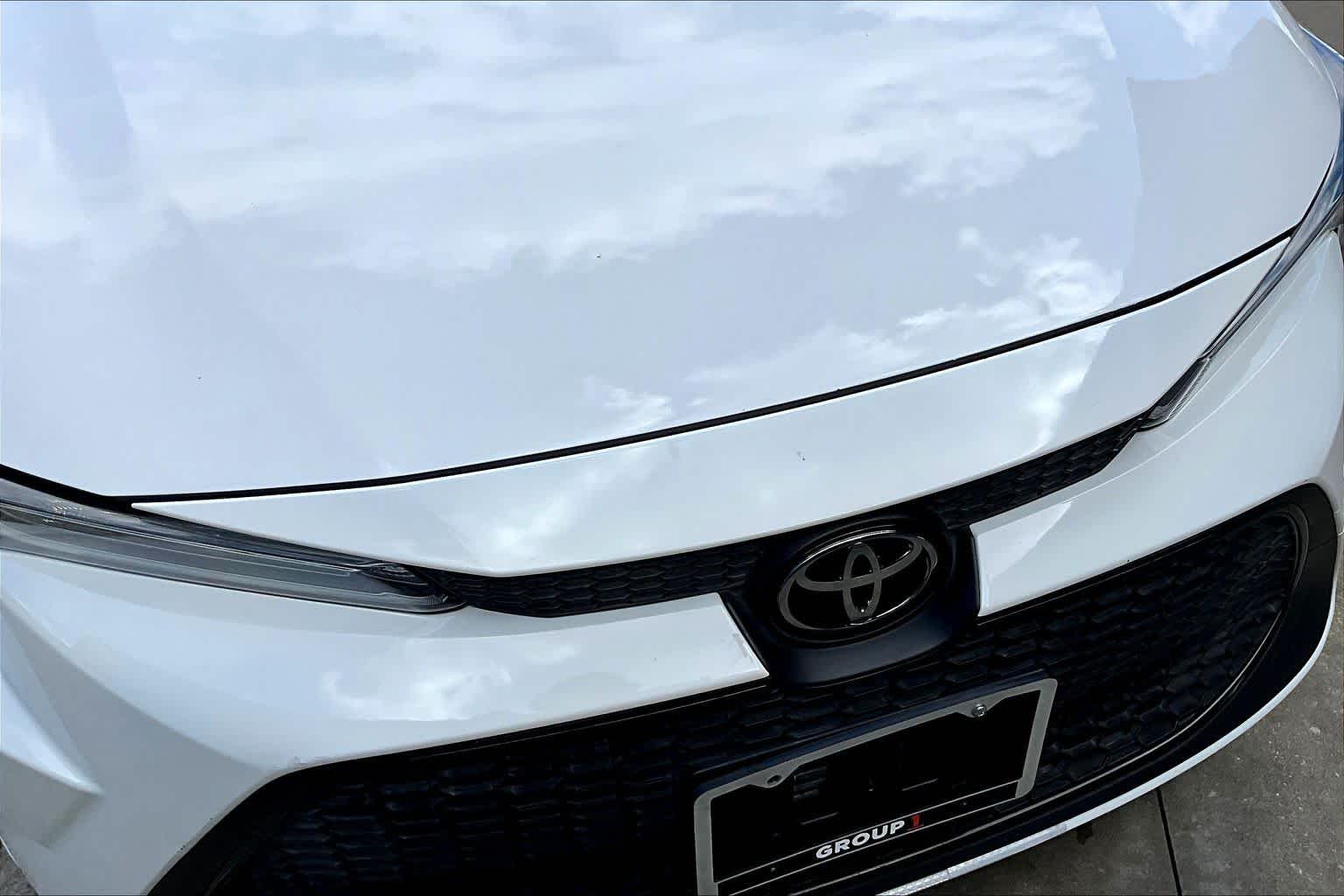 2021 Toyota Corolla LE Super White at HGreg Houston