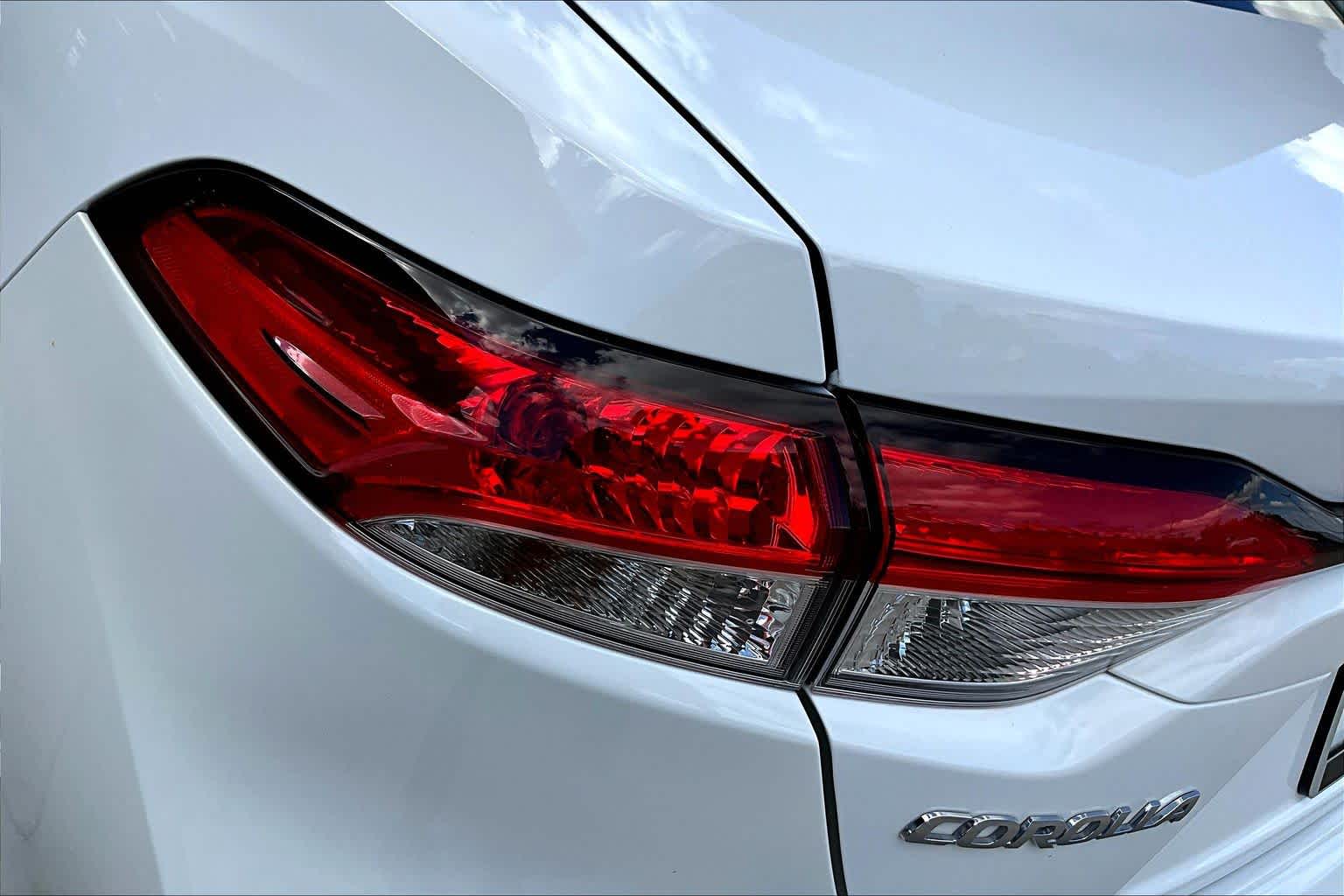 2021 Toyota Corolla LE Super White at HGreg Houston