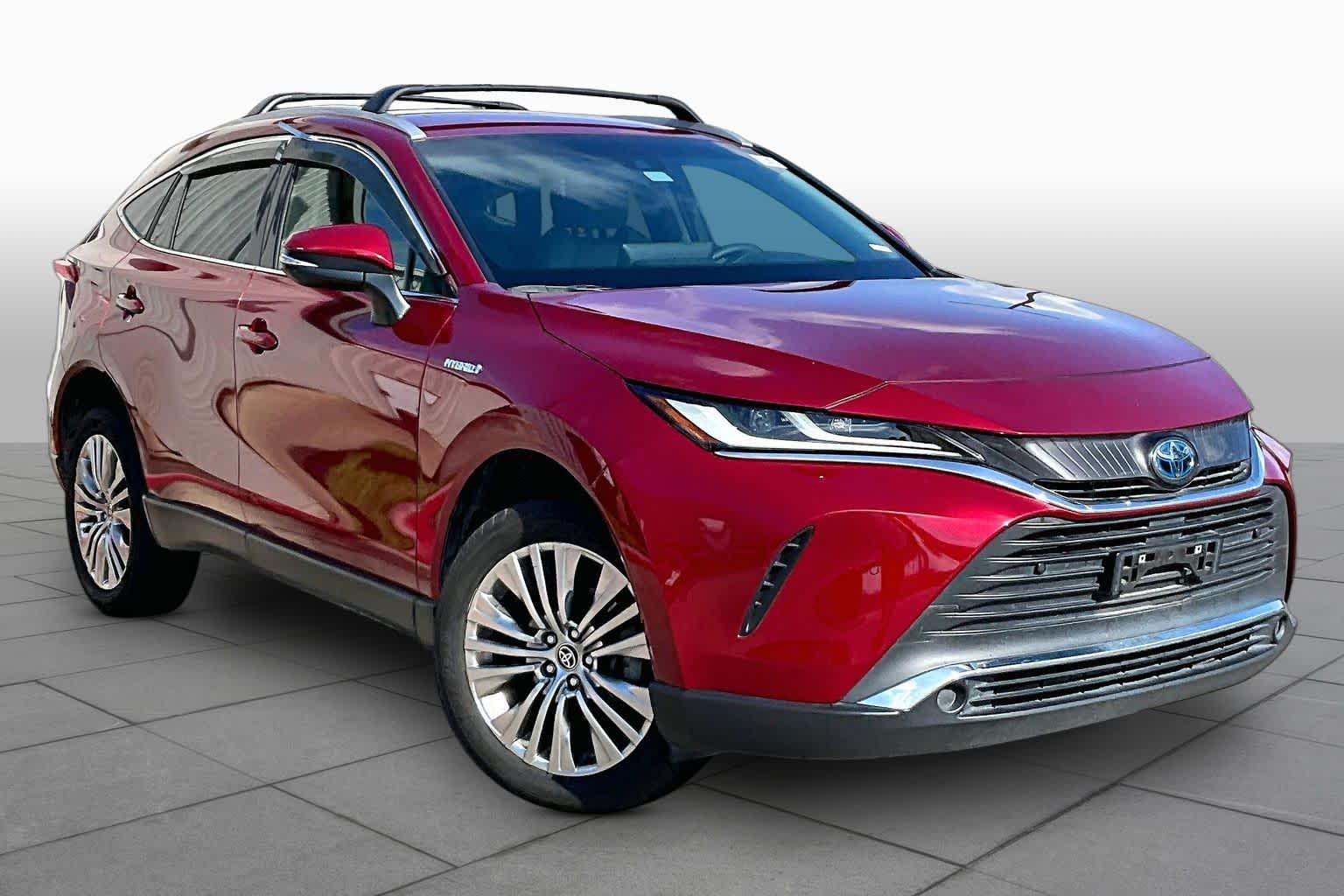2021 Toyota Venza XLE Ruby Flare Pearl at Texan GMC Buick