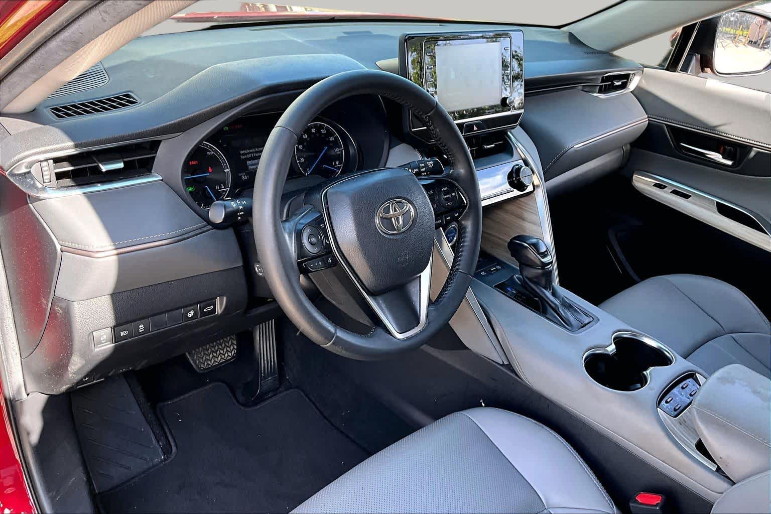 2021 Toyota Venza XLE Ruby Flare Pearl at Texan GMC Buick