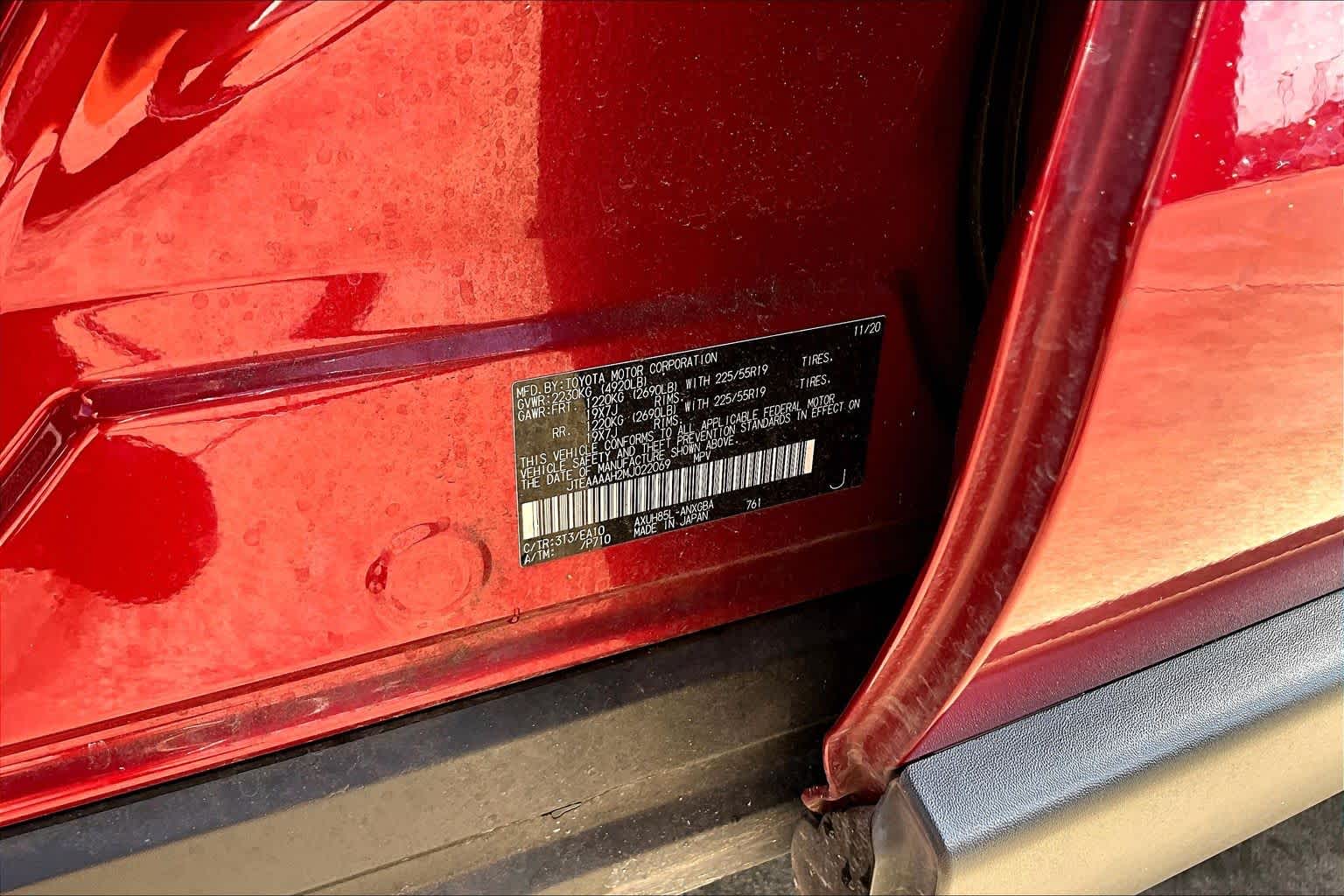 2021 Toyota Venza XLE Ruby Flare Pearl at Texan GMC Buick