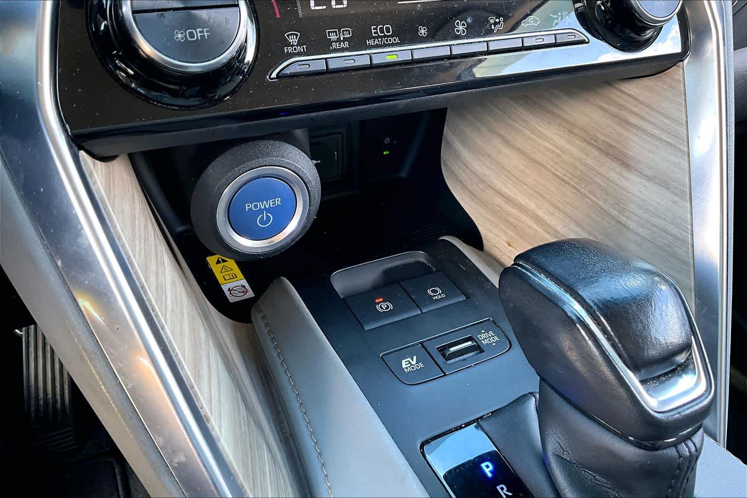 2021 Toyota Venza XLE Ruby Flare Pearl at Texan GMC Buick