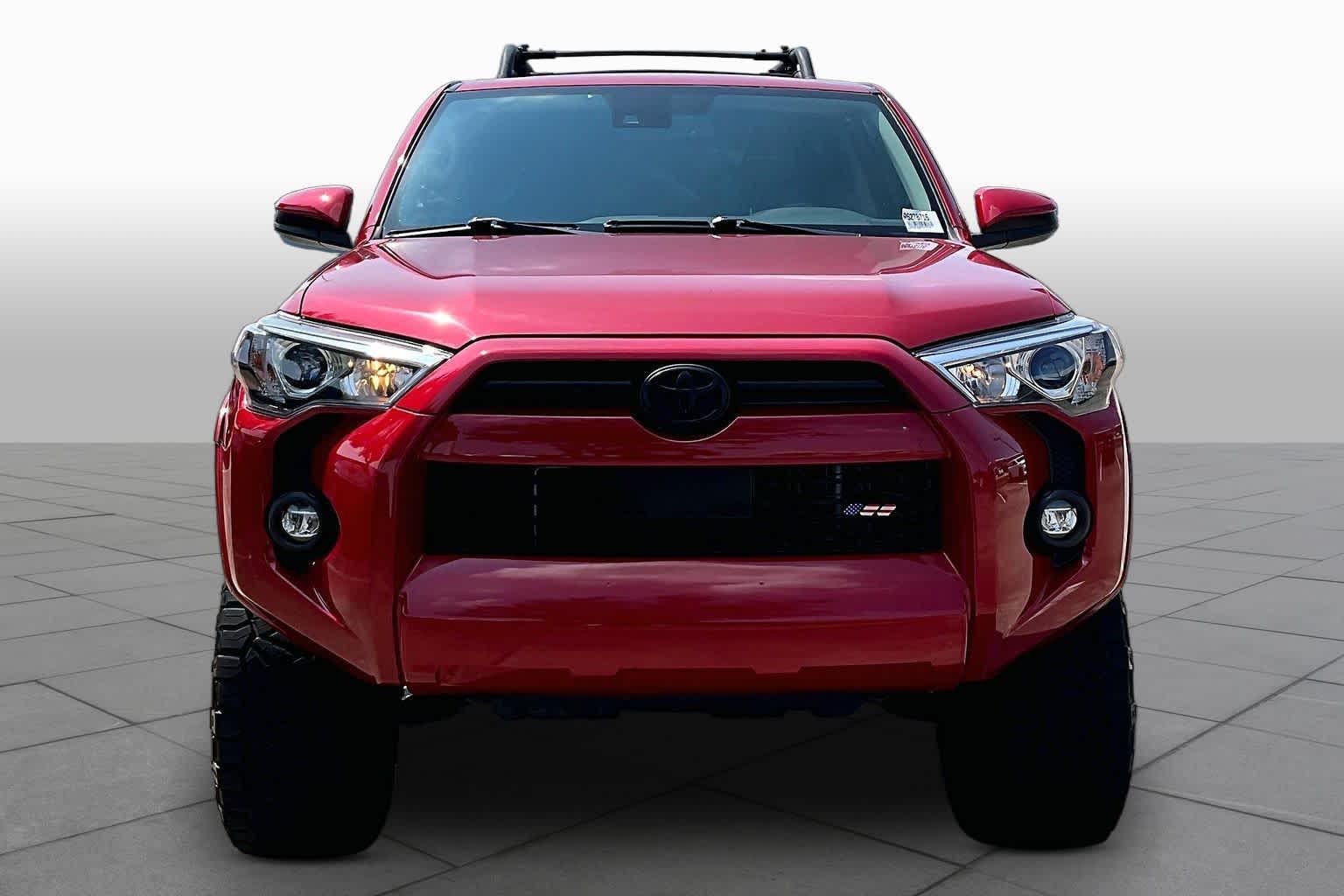 2023 Toyota 4Runner photo 3 of 36