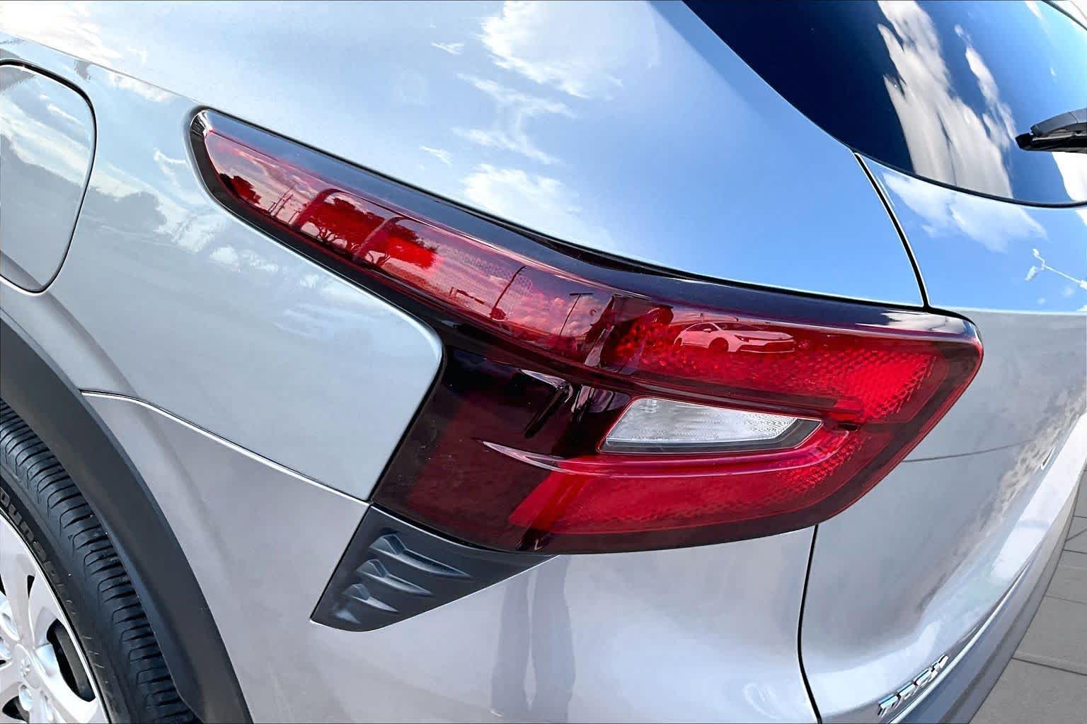 2024 Chevrolet Trax photo 28 of 32