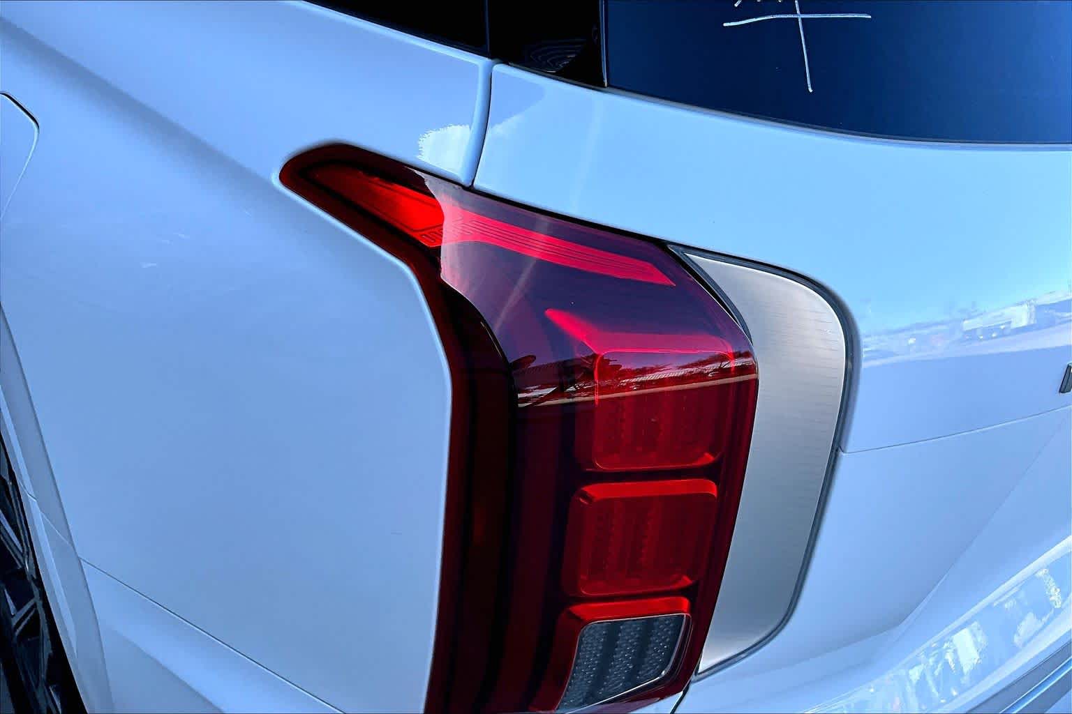 2022 Hyundai Palisade Calligraphy Hyper White at Honda of Clear Lake