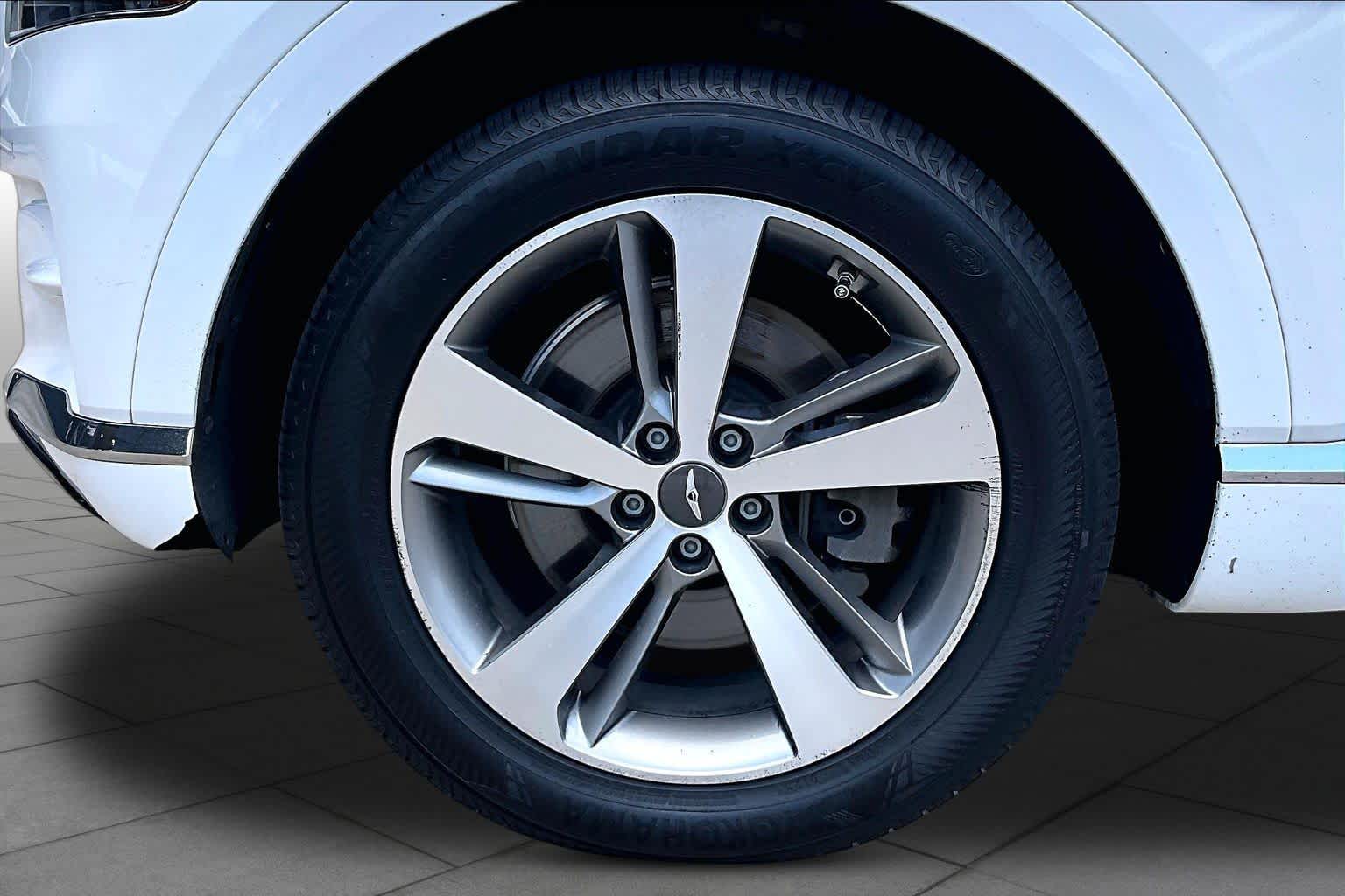 2021 Genesis GV80  Uyuni White at Westside Kia