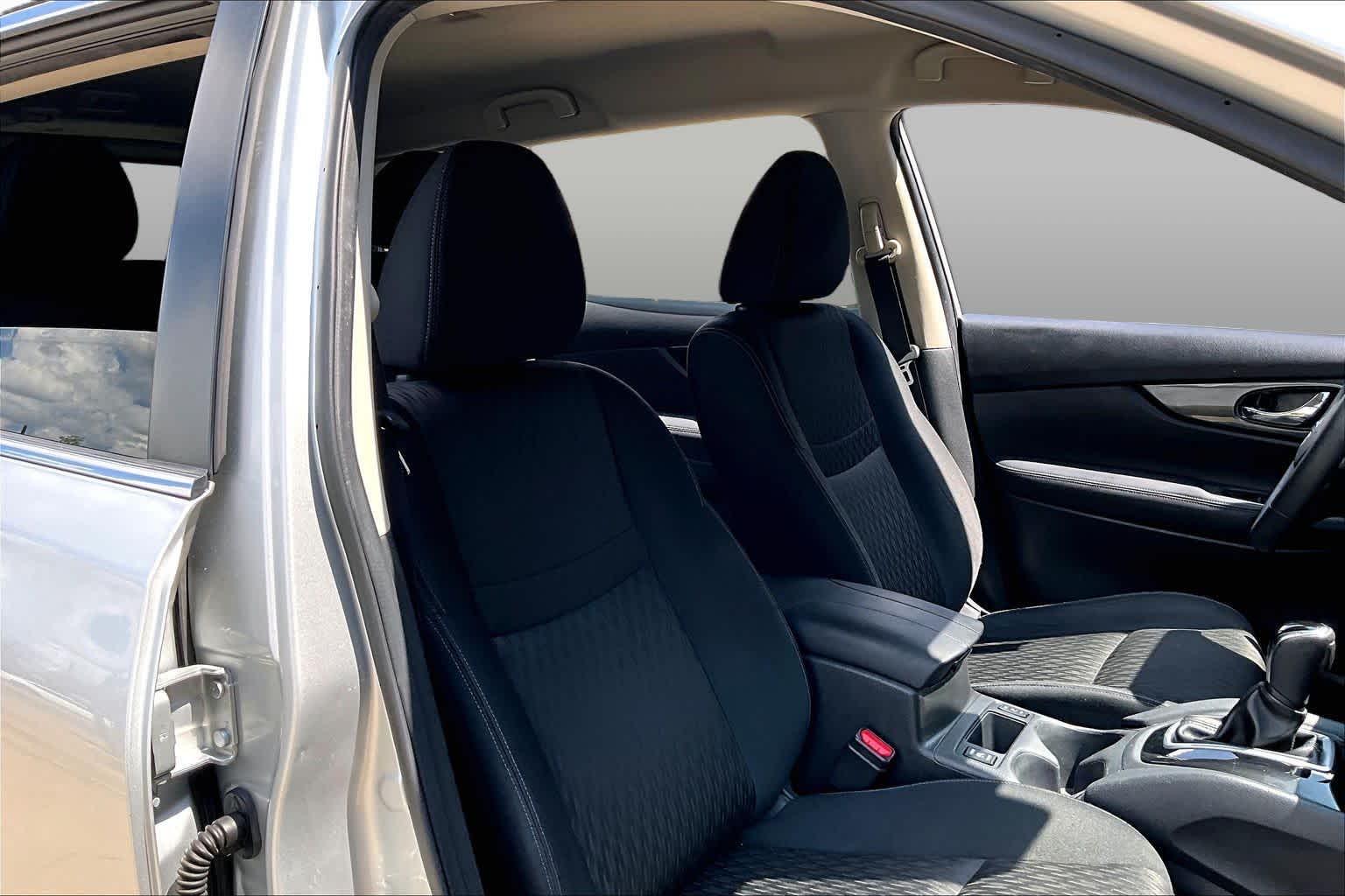 2019 Nissan Rogue SV Brilliant Silver Metallic at AutoNation Chrysler Jeep Dodge Ram Spring