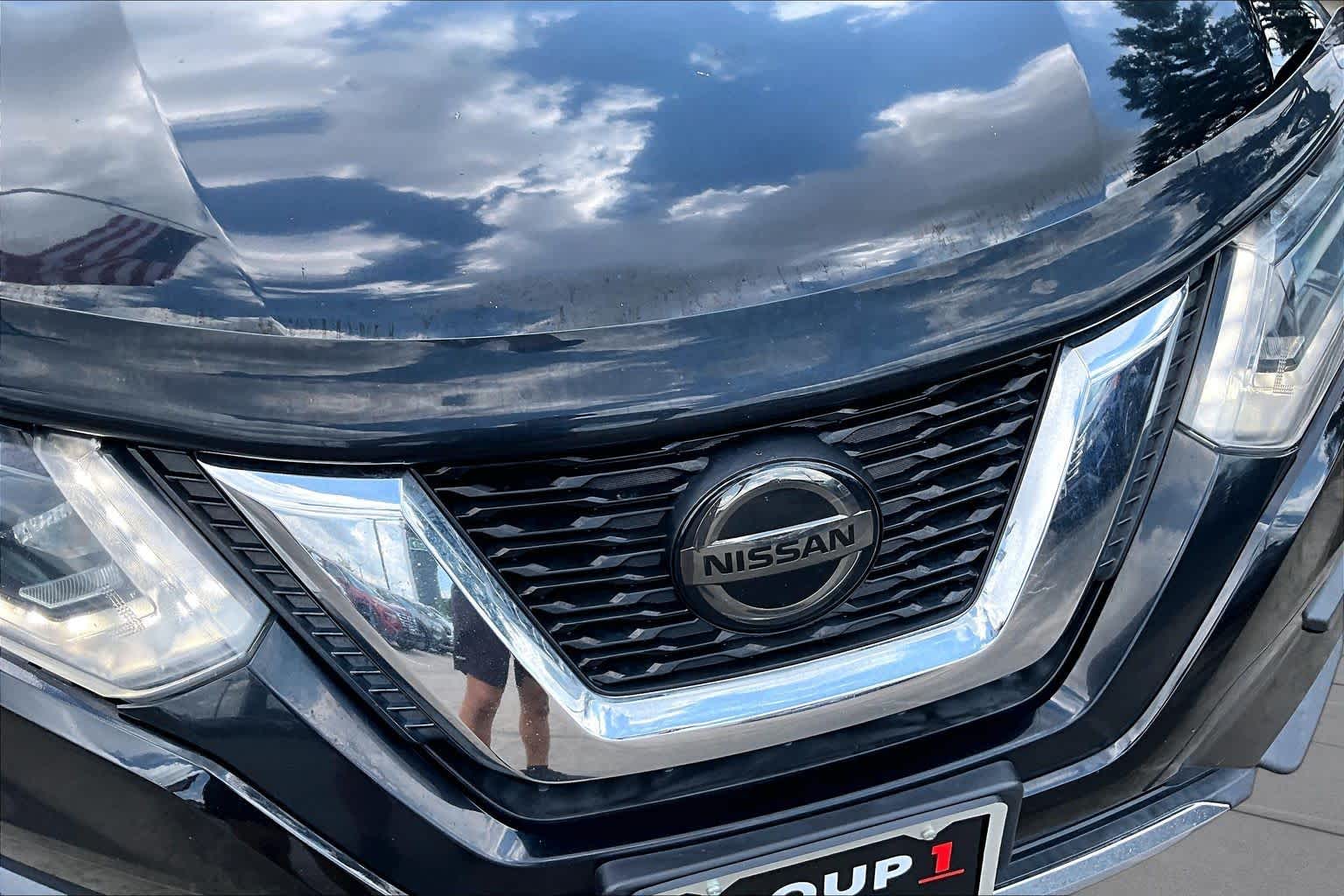 2020 Nissan Rogue SV MAGNETIC BLACK at Group 1 GMC Buick South