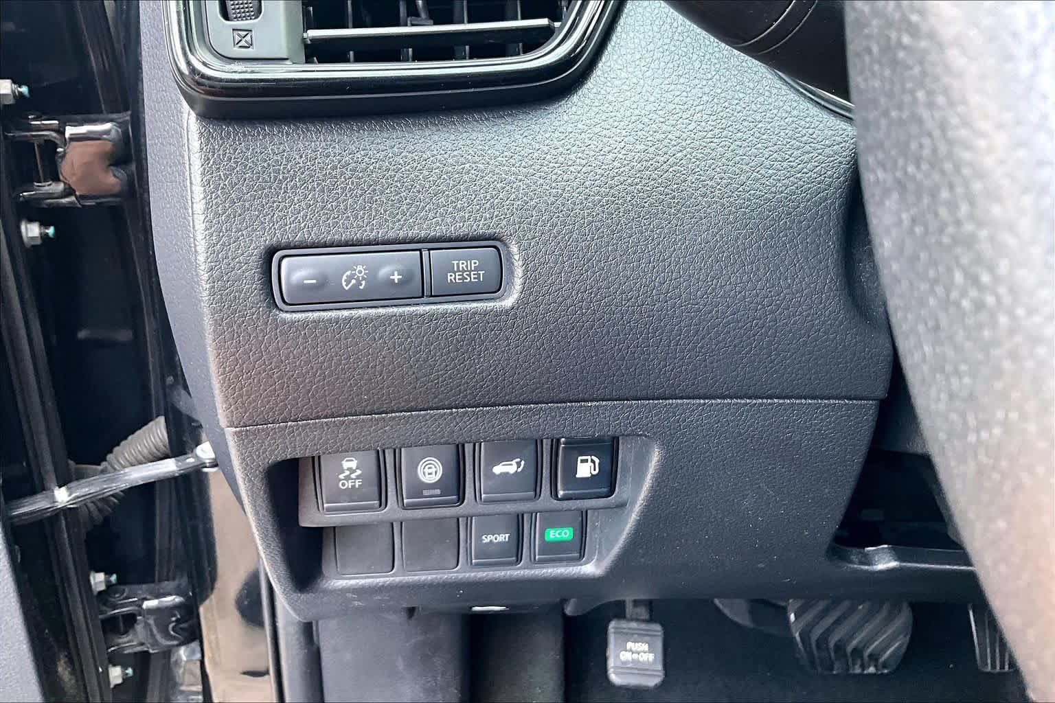 2020 Nissan Rogue SV MAGNETIC BLACK at Group 1 GMC Buick South