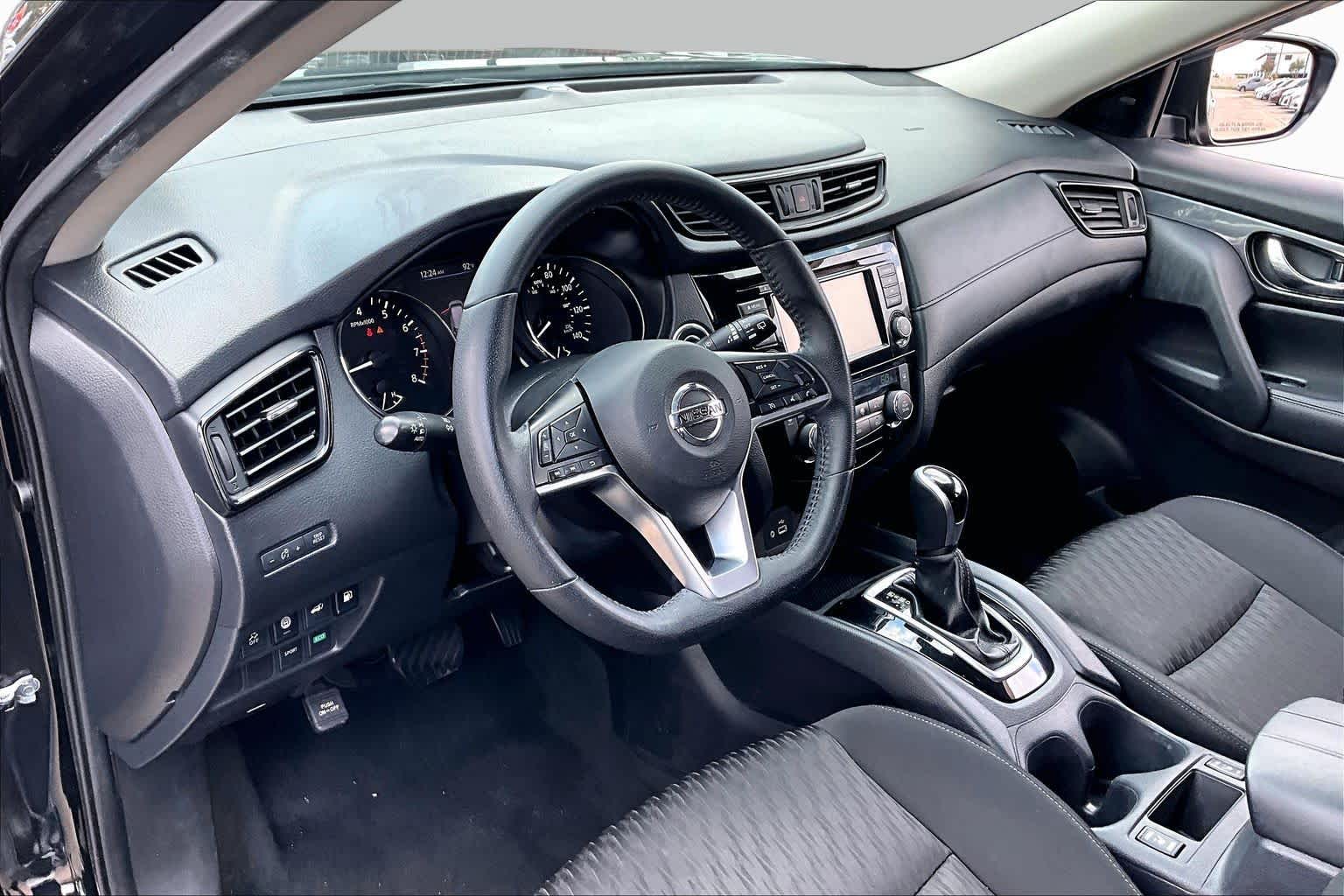 2020 Nissan Rogue SV MAGNETIC BLACK at Group 1 GMC Buick South