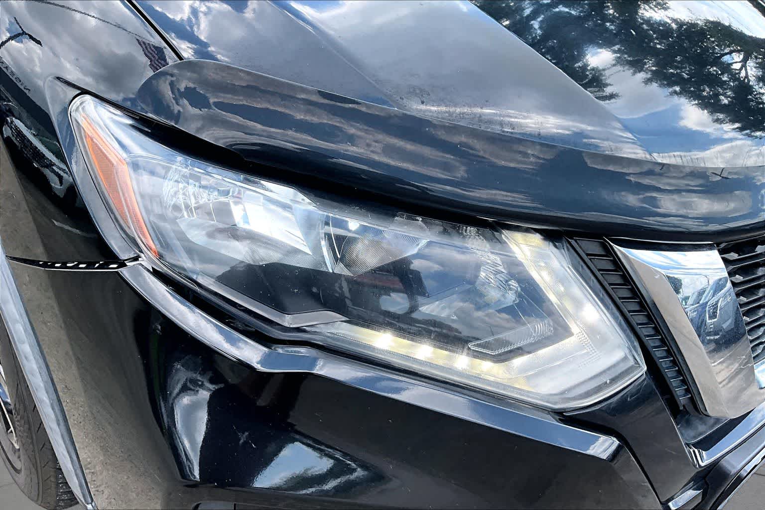 2020 Nissan Rogue SV MAGNETIC BLACK at Beck & Masten Kia
