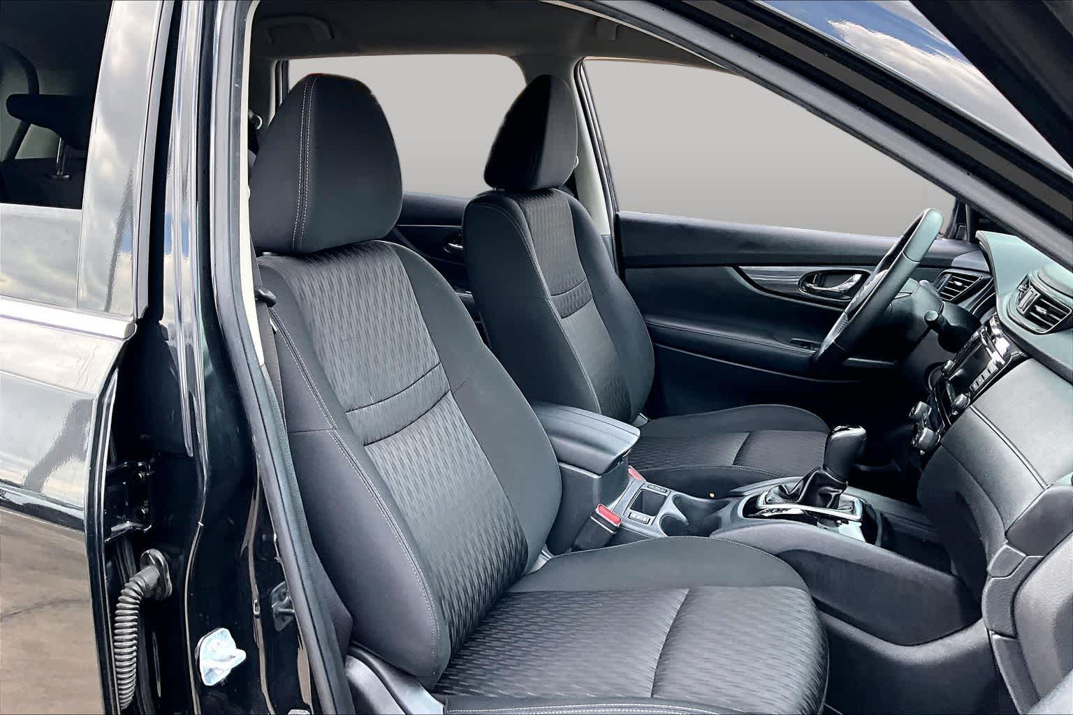 2020 Nissan Rogue SV MAGNETIC BLACK at Beck & Masten Kia