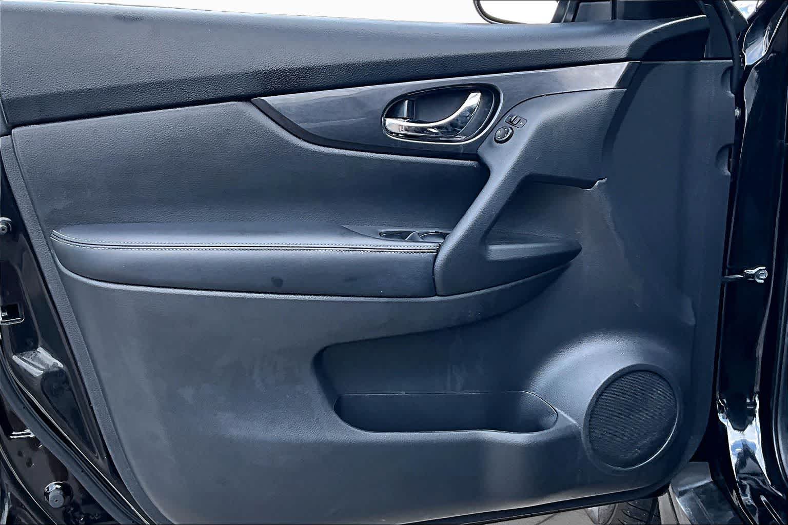 2020 Nissan Rogue SV MAGNETIC BLACK at Beck & Masten Kia