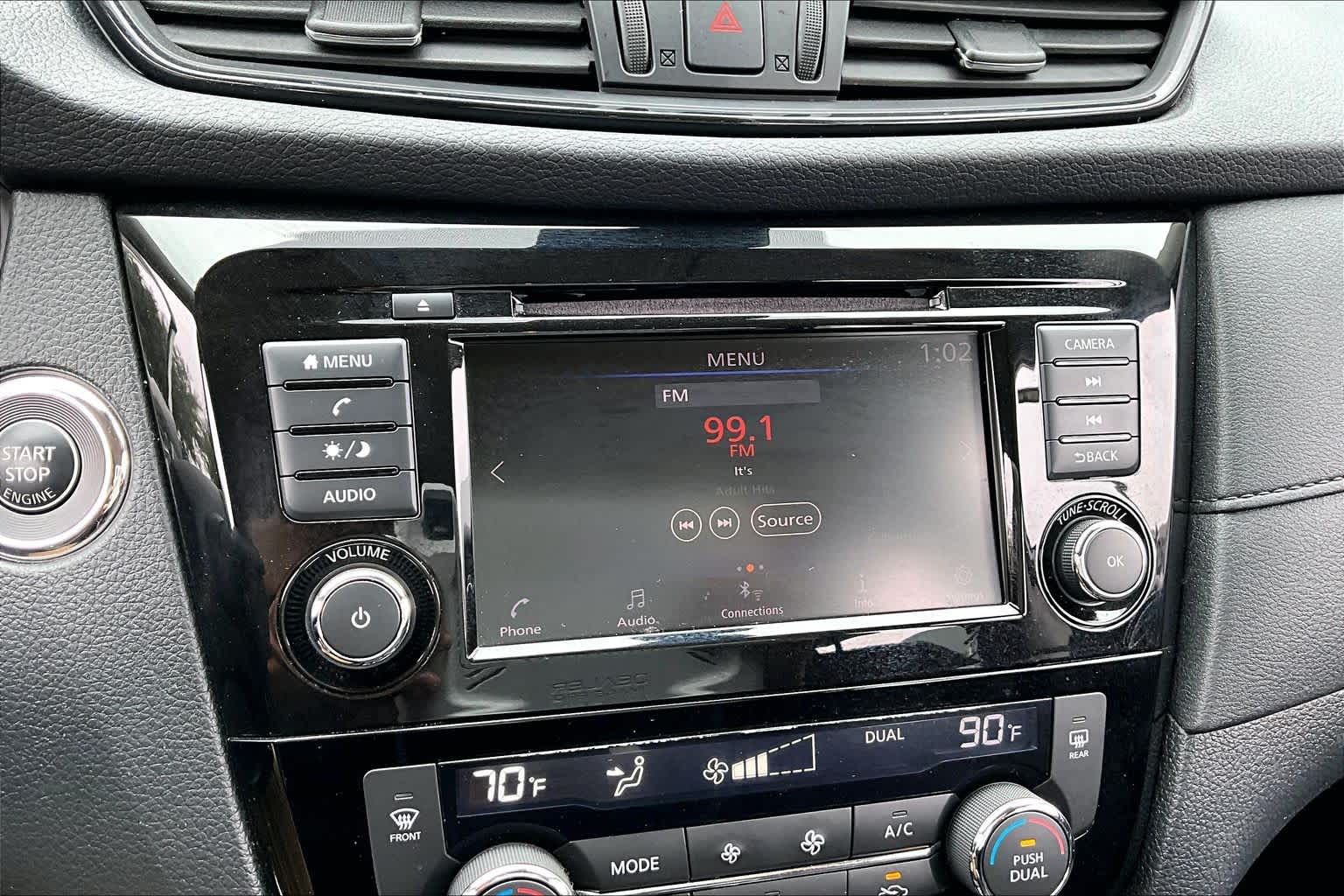 2020 Nissan Rogue SV Glacier White at Sterling McCall Nissan