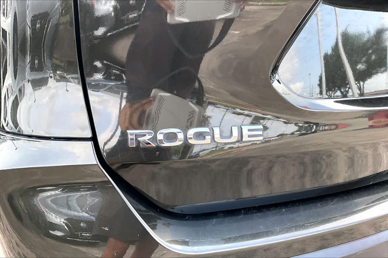 2017 Nissan Rogue S Midnight Jade at Texan GMC Buick