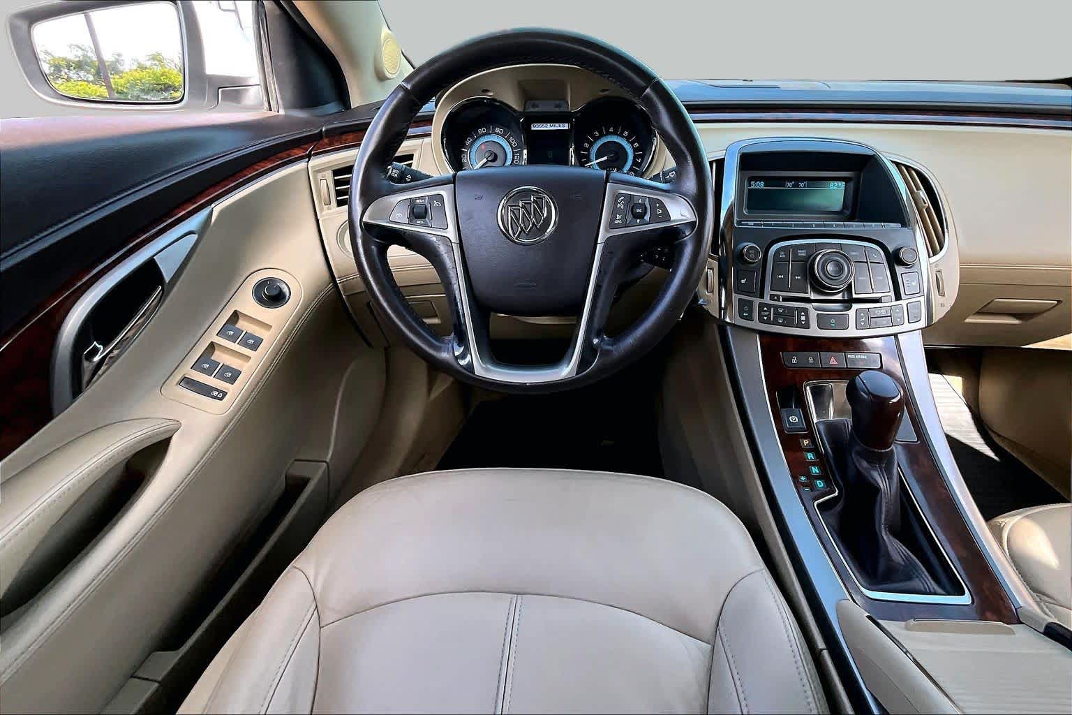 Pre-Owned 2011 Buick LaCrosse CXL