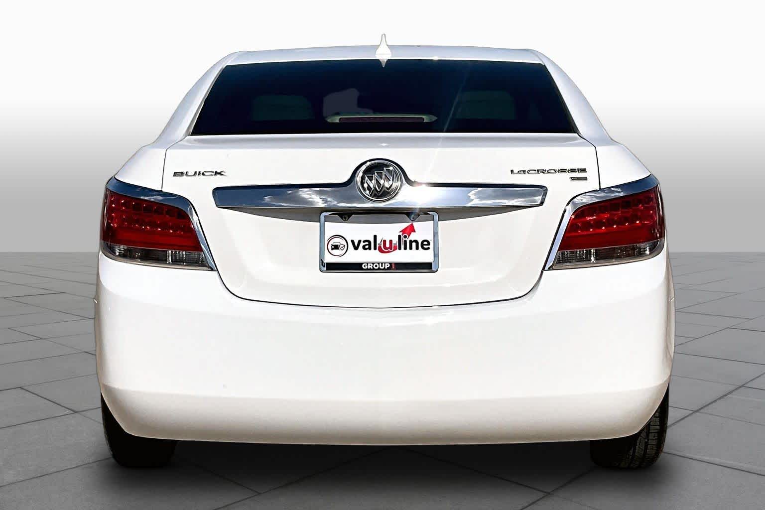 Pre-Owned 2011 Buick LaCrosse CXL