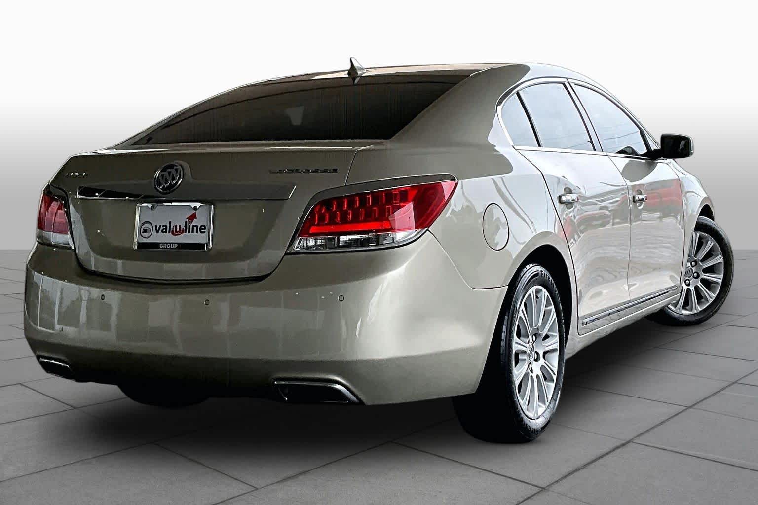 Used 2013 CHAMPAGNE SILVER METALLIC Buick Leather image 12