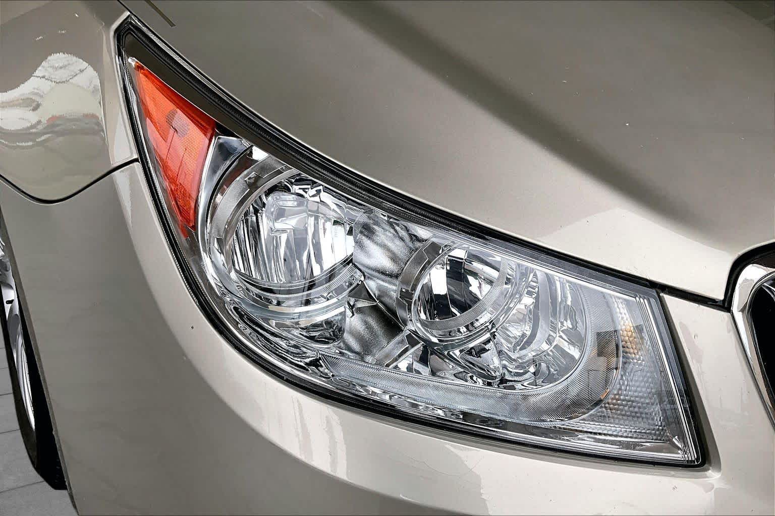 Used 2013 CHAMPAGNE SILVER METALLIC Buick Leather image 27