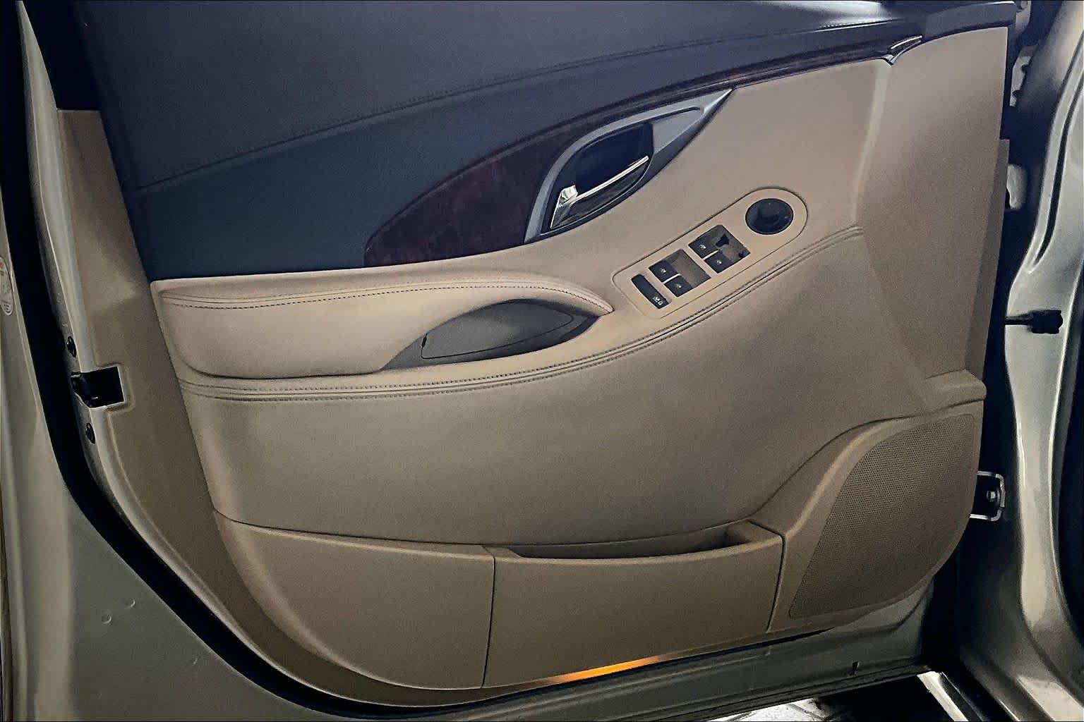 Used 2013 CHAMPAGNE SILVER METALLIC Buick Leather image 21