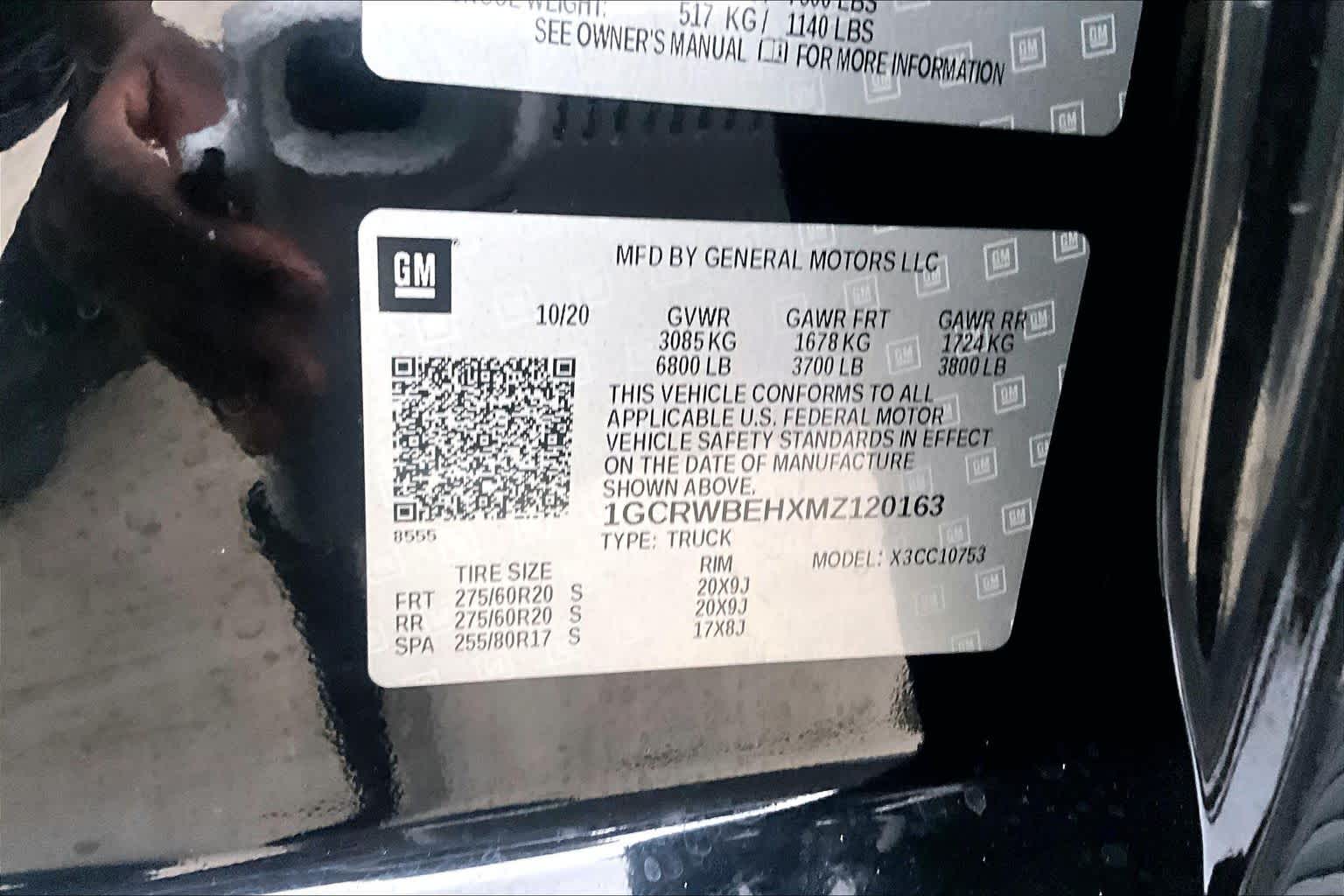 Used 2021 BLACK Chevrolet Custom image 36