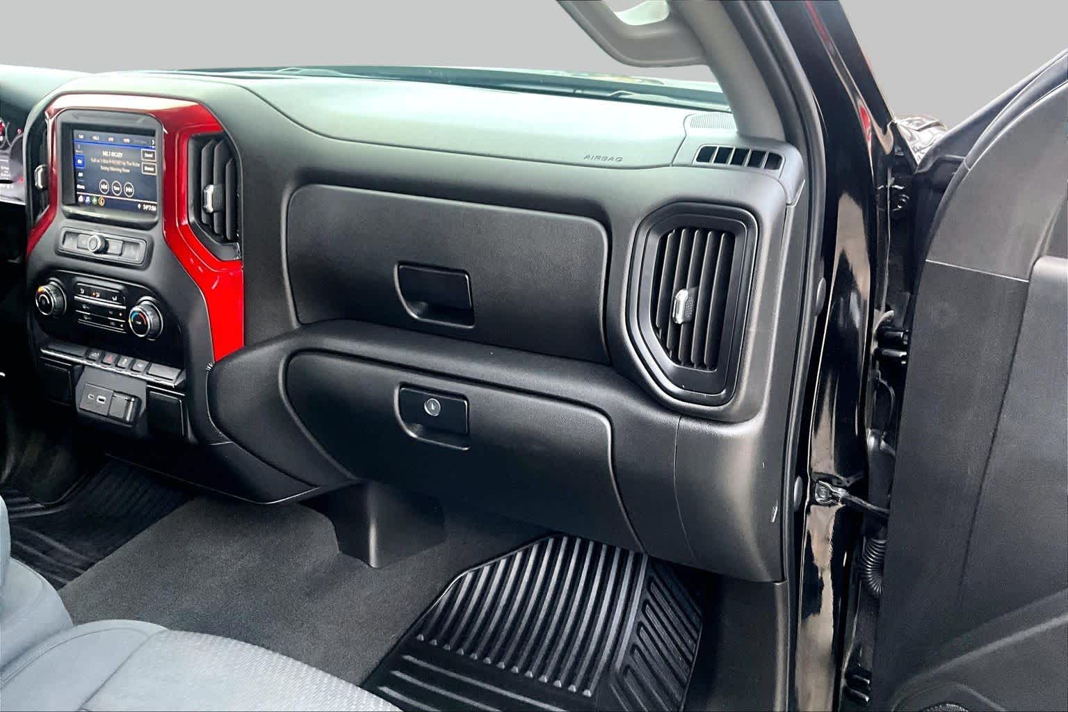 Used 2021 BLACK Chevrolet Custom image 19