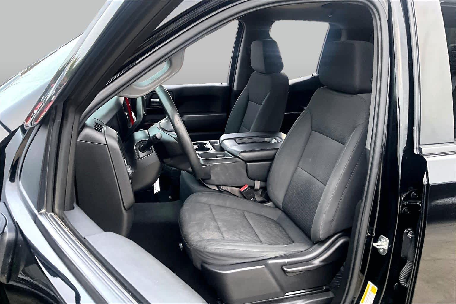 Used 2021 BLACK Chevrolet Custom image 8