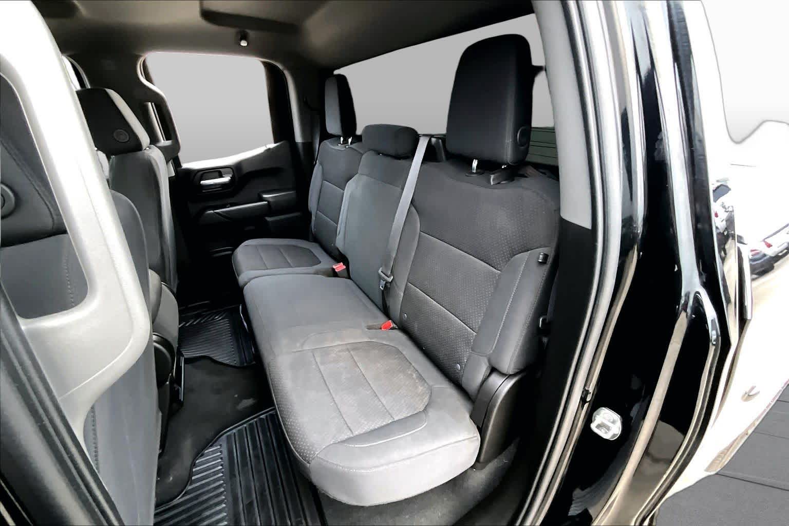 Used 2021 BLACK Chevrolet Custom image 21