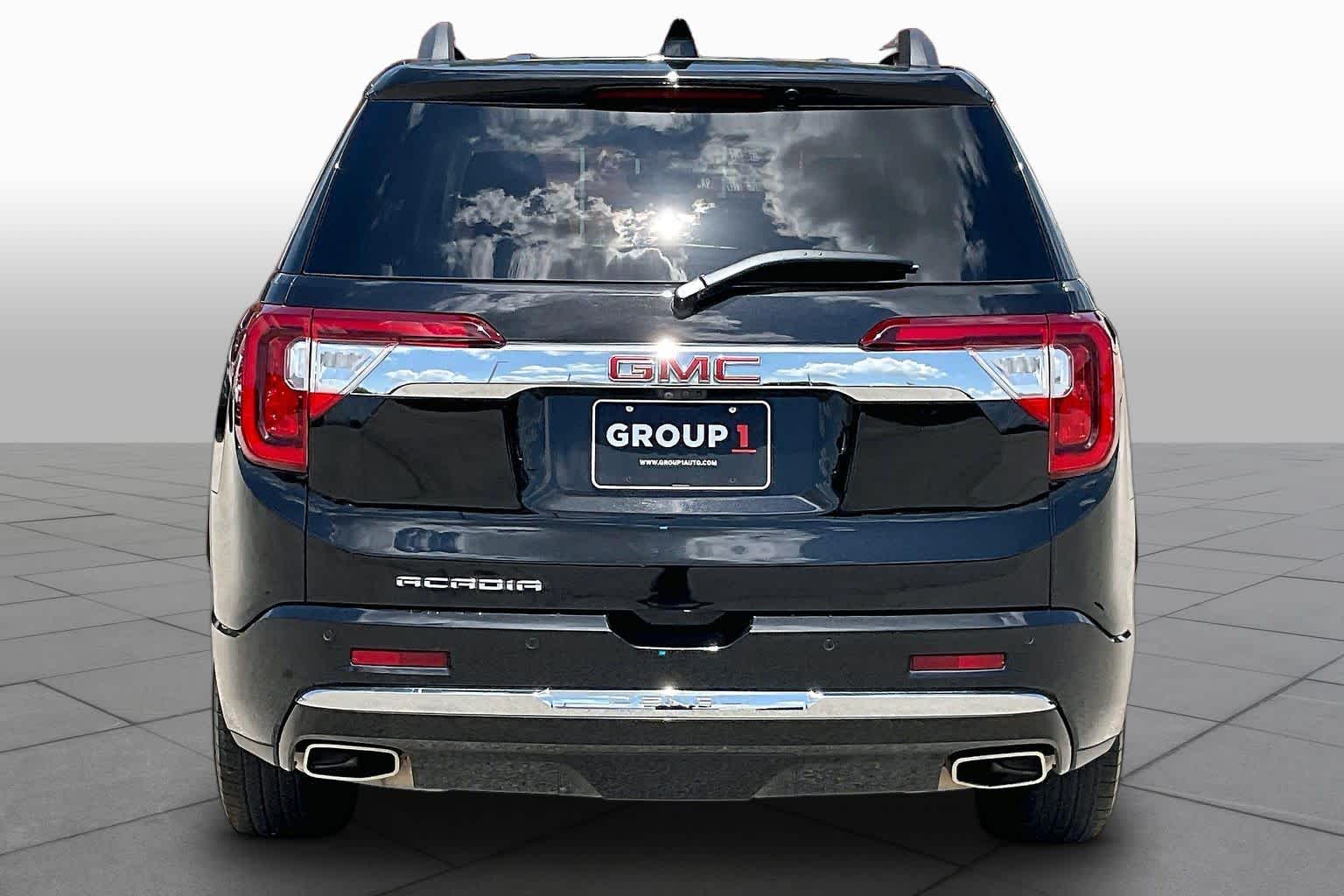 Pre-Owned 2023 GMC Acadia Denali