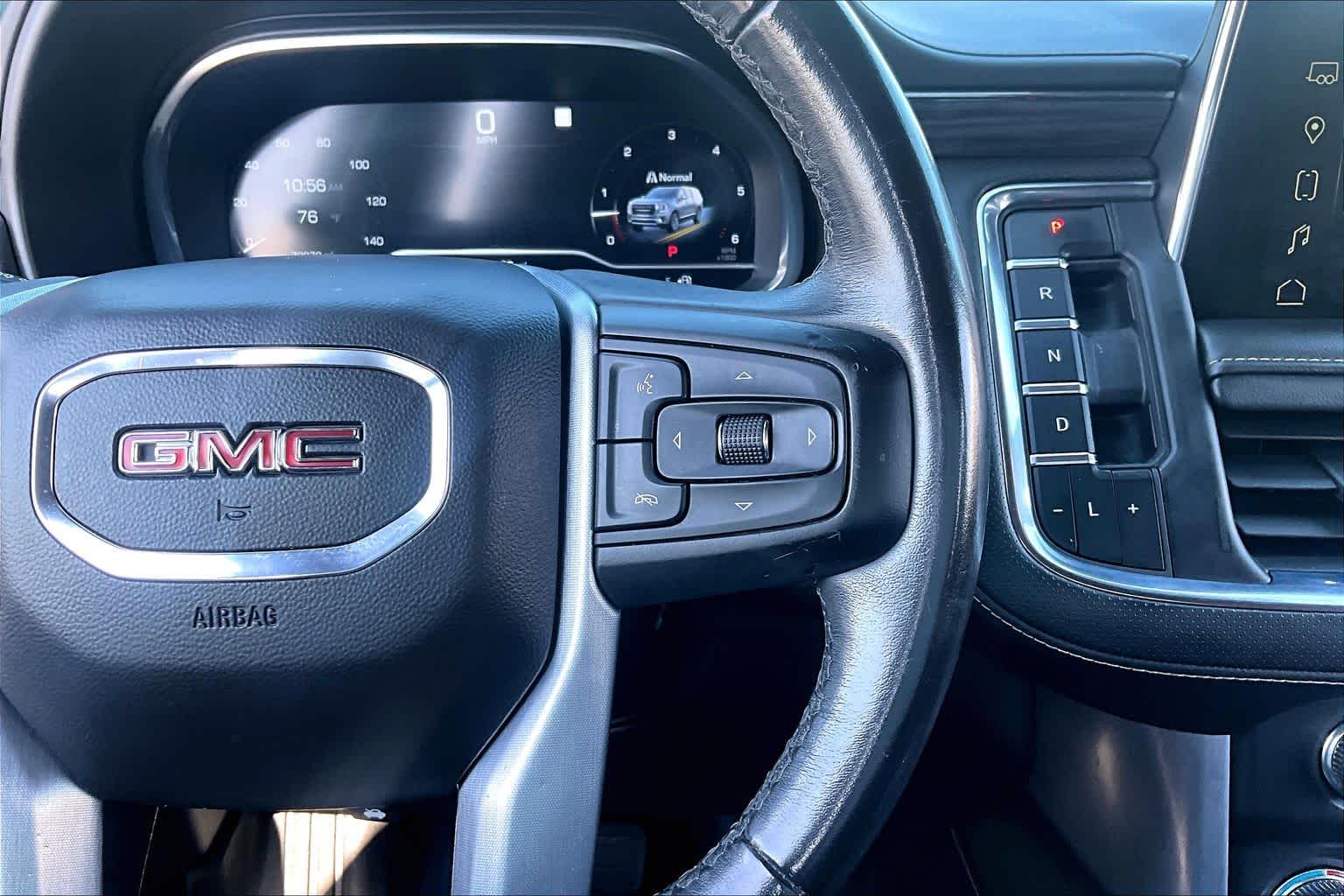 Used 2023 ONYX BLACK GMC SLT image 25