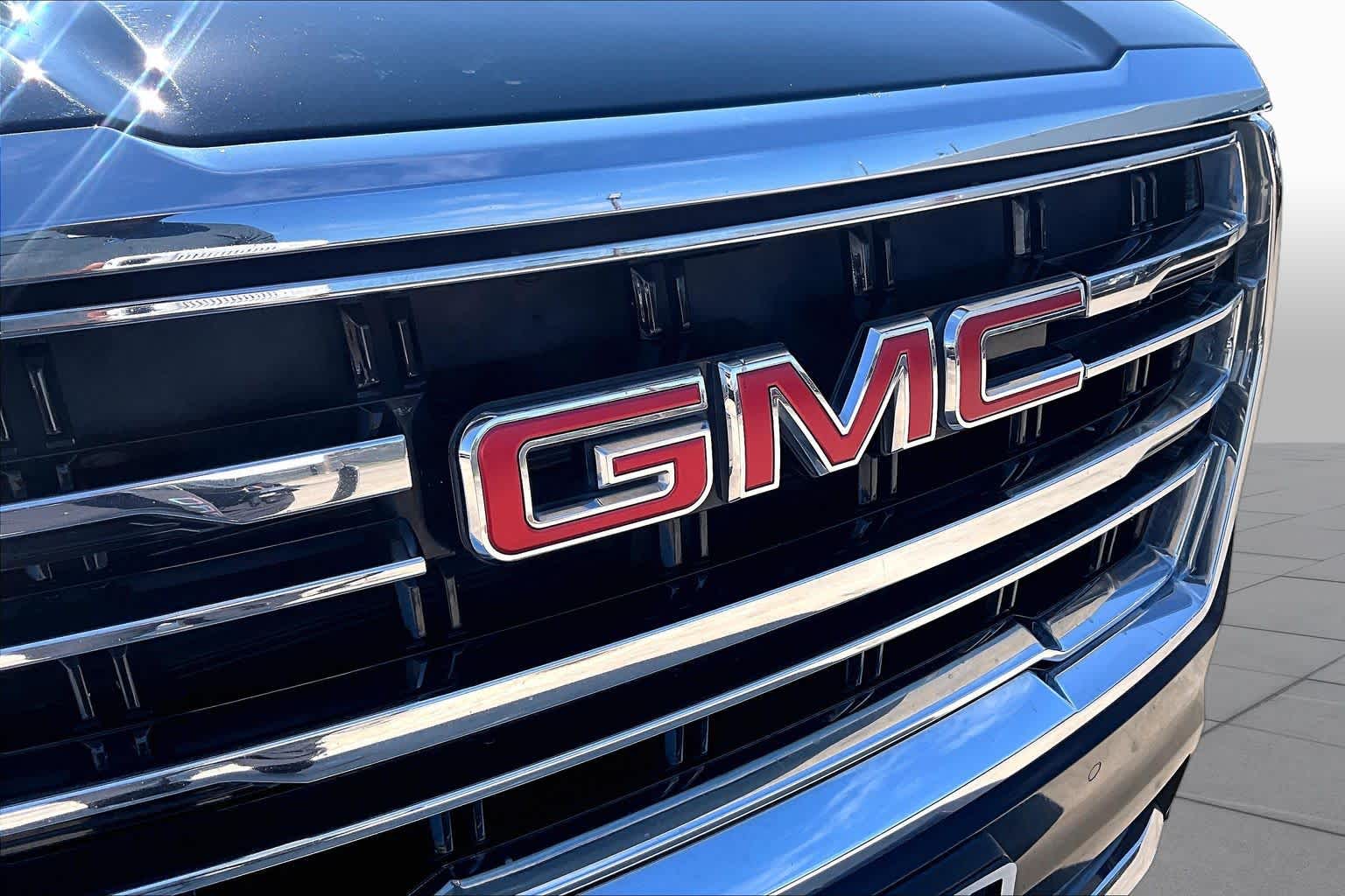 Used 2023 ONYX BLACK GMC SLT image 30