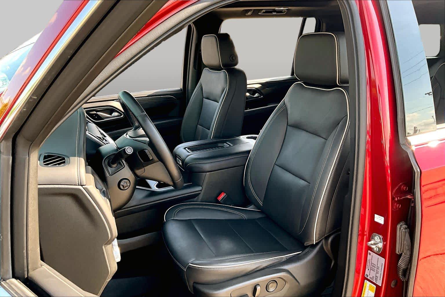 Pre-Owned 2022 GMC Yukon XL SLT