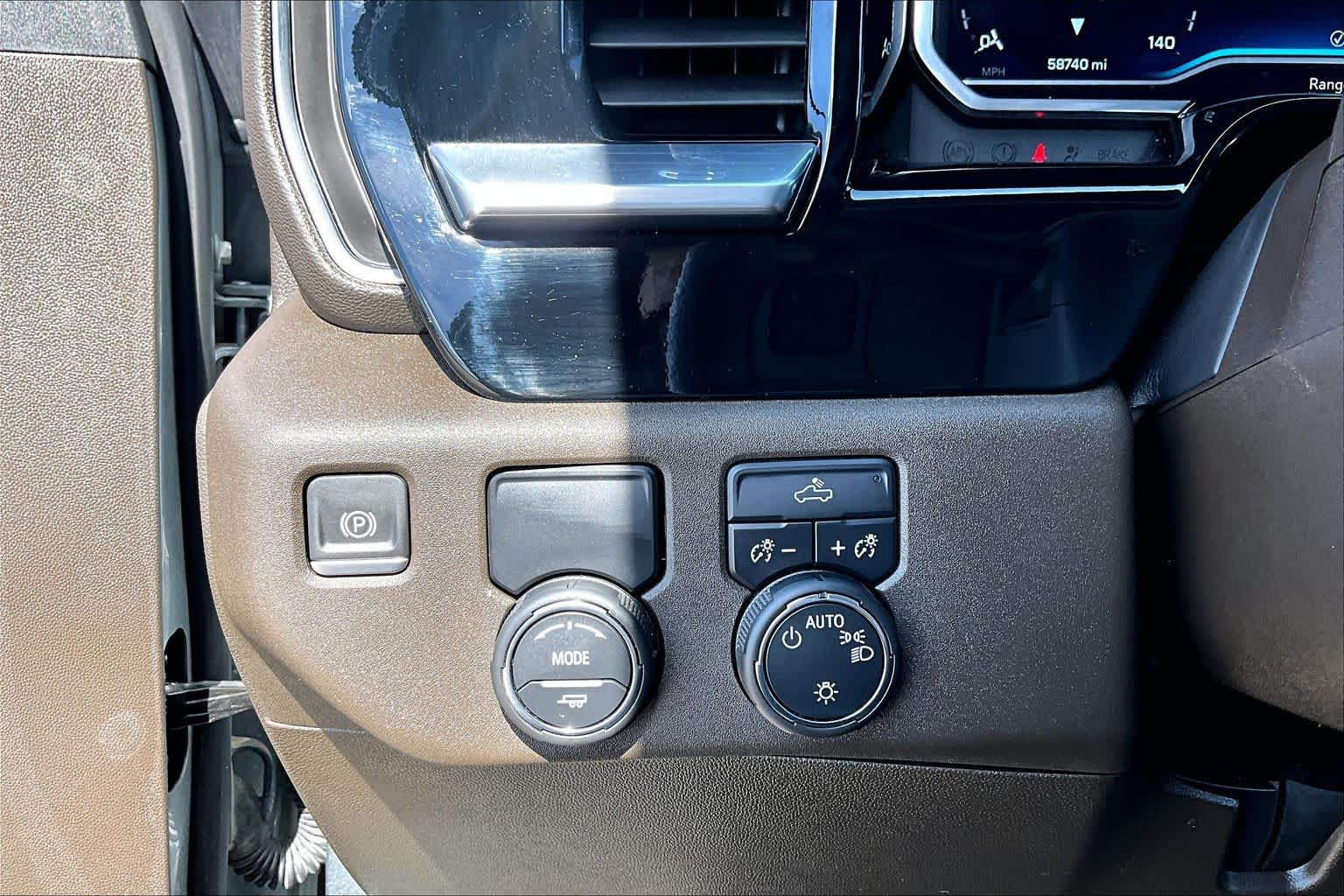 Used 2023 STERLING GRAY METALLIC Chevrolet LT image 36