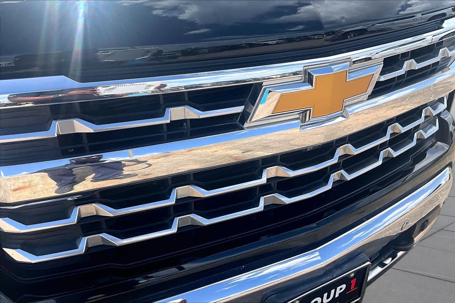 Used 2022 BLACK Chevrolet LTZ image 30