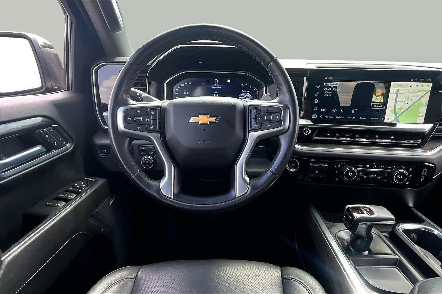 Used 2022 BLACK Chevrolet LTZ image 6