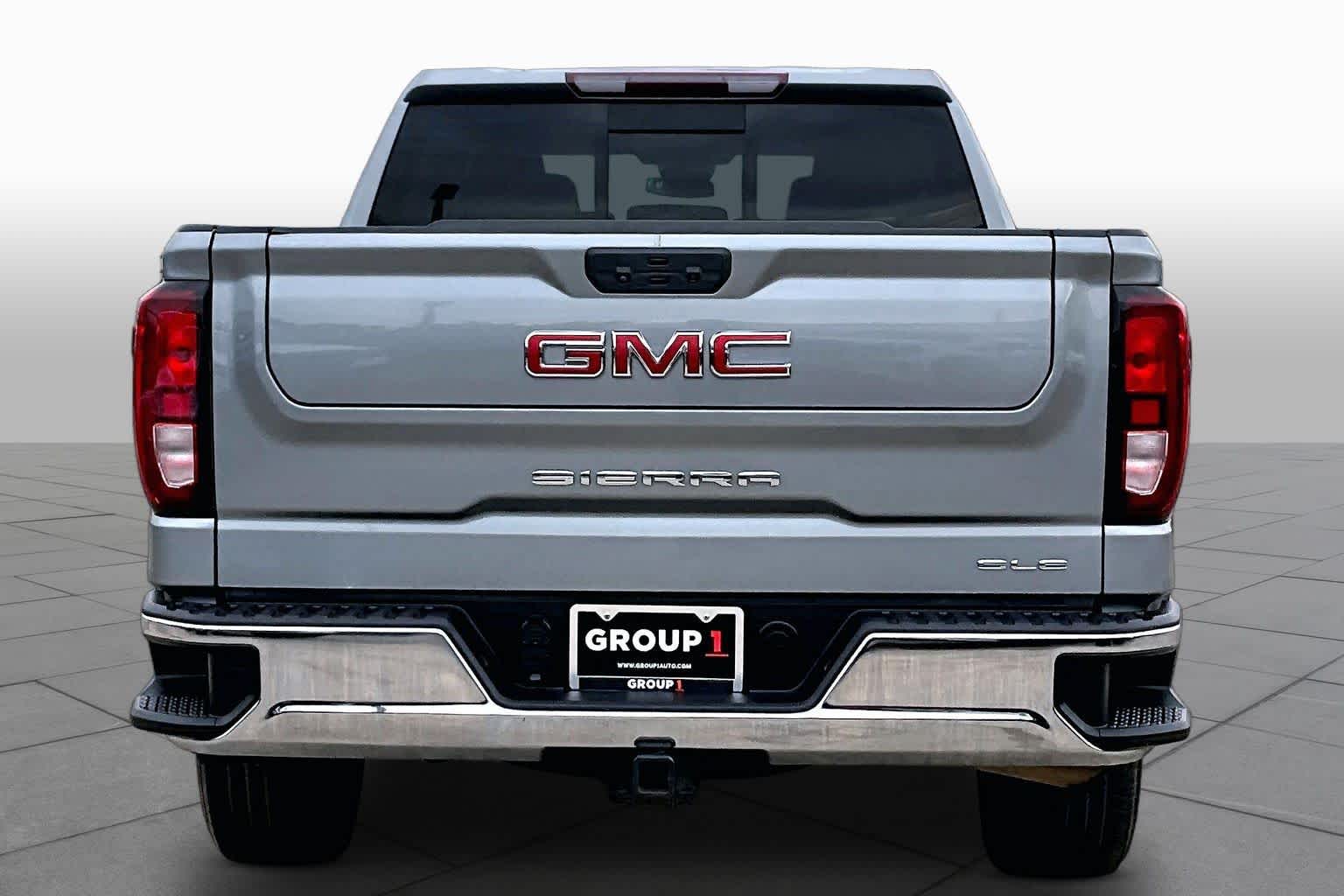 Used 2023 STERLING METALLIC GMC SLE image 5
