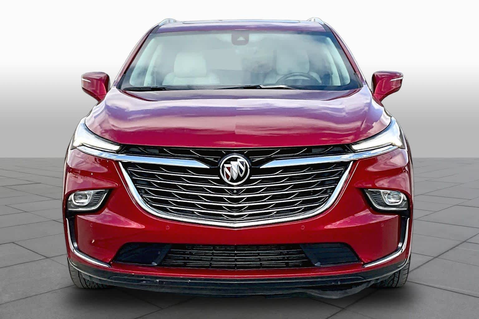 Pre-Owned 2024 Buick Enclave Essence