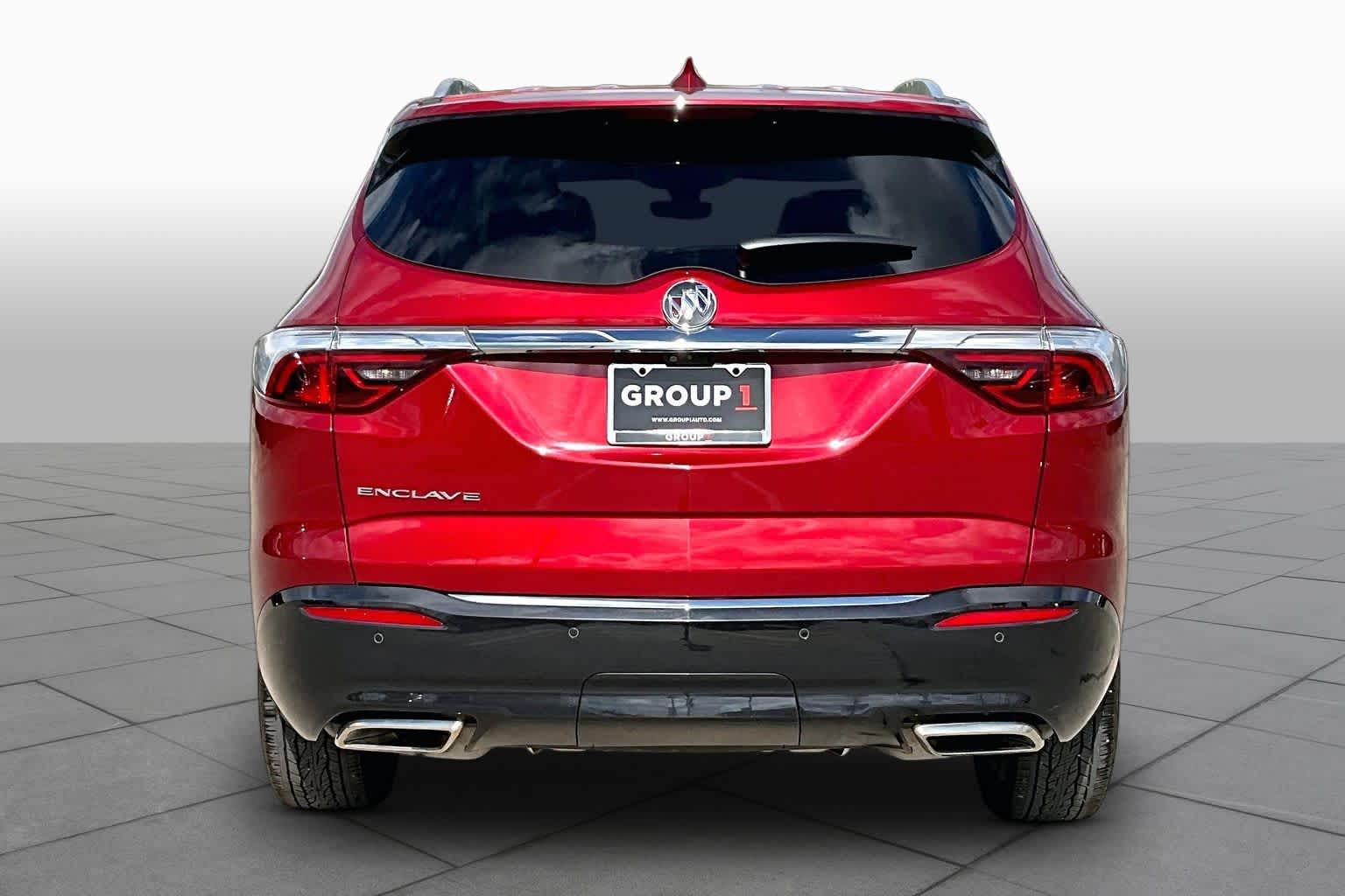 Pre-Owned 2024 Buick Enclave Essence