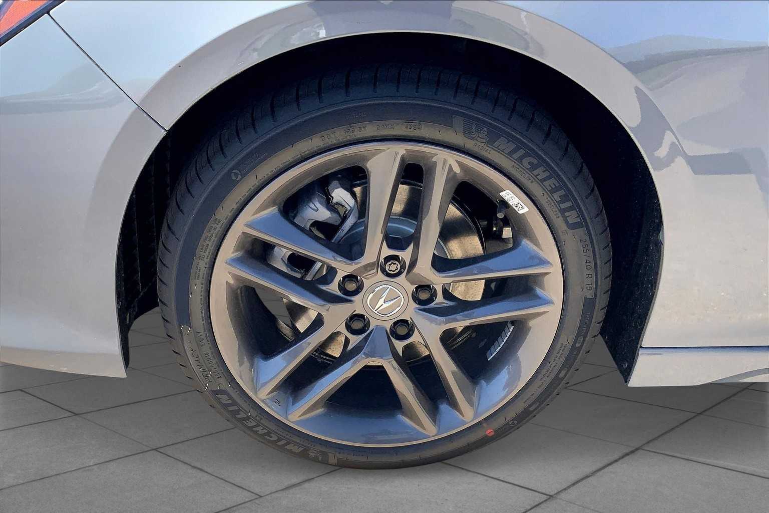 2025 Acura TLX w/A-Spec Package - 11