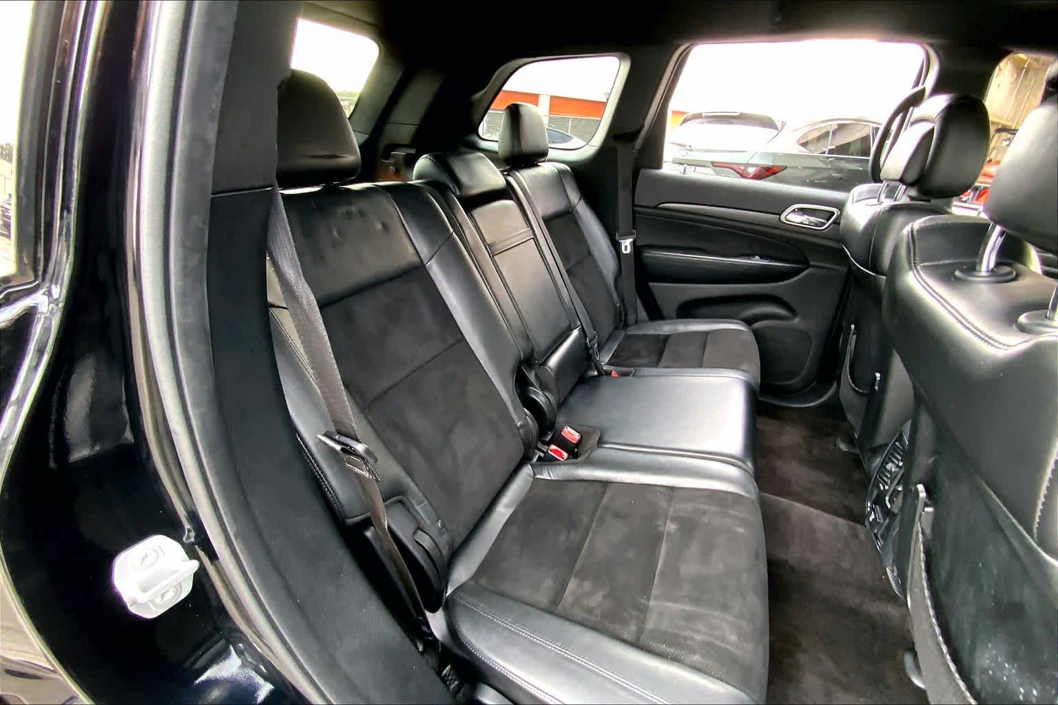 2017 Jeep Grand Cherokee Altitude Diamond Black Crystal Pearlcoat at AutoNation Toyota Gulf Fwy