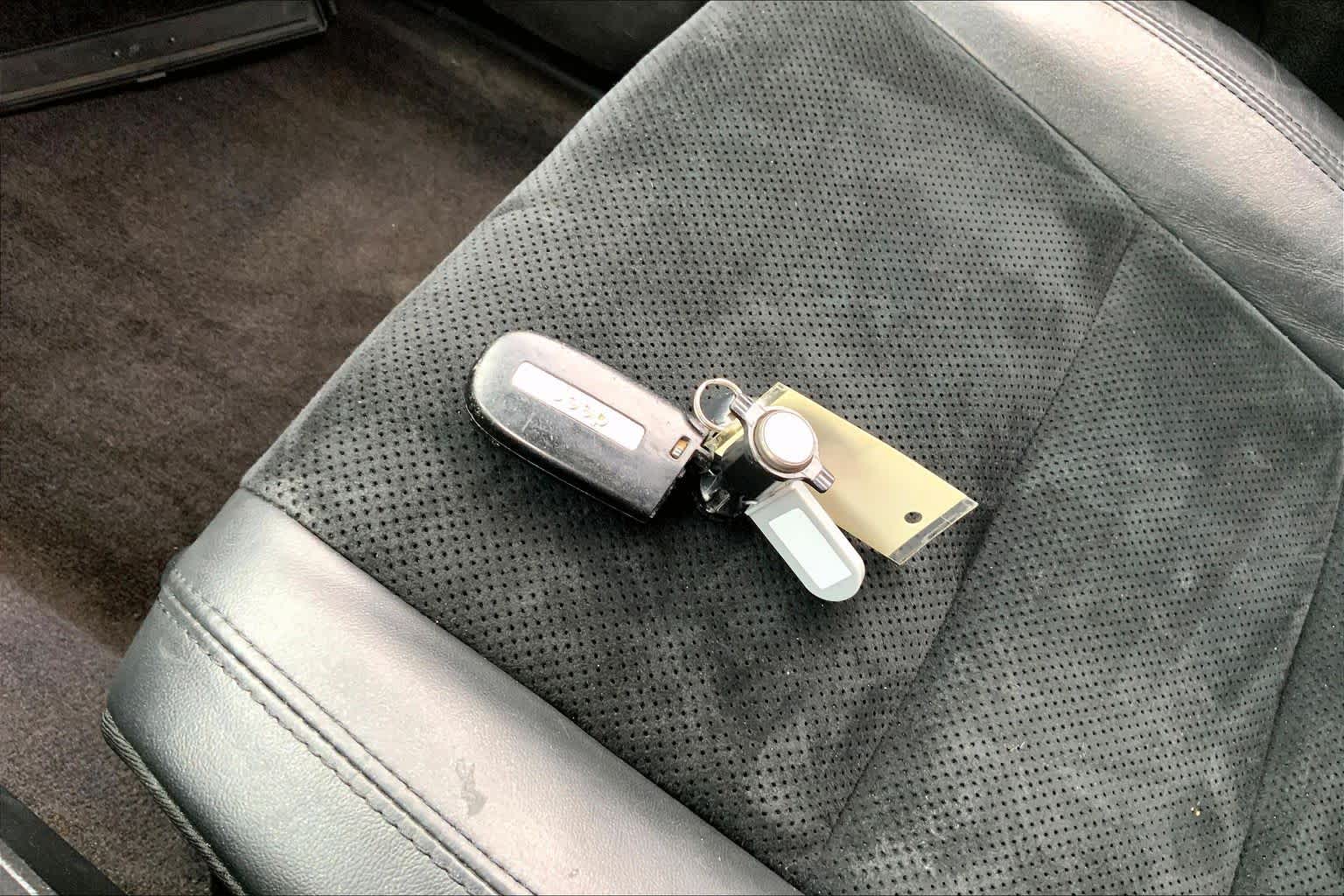 2017 Jeep Grand Cherokee Altitude Diamond Black Crystal Pearlcoat at AutoNation Toyota Gulf Fwy