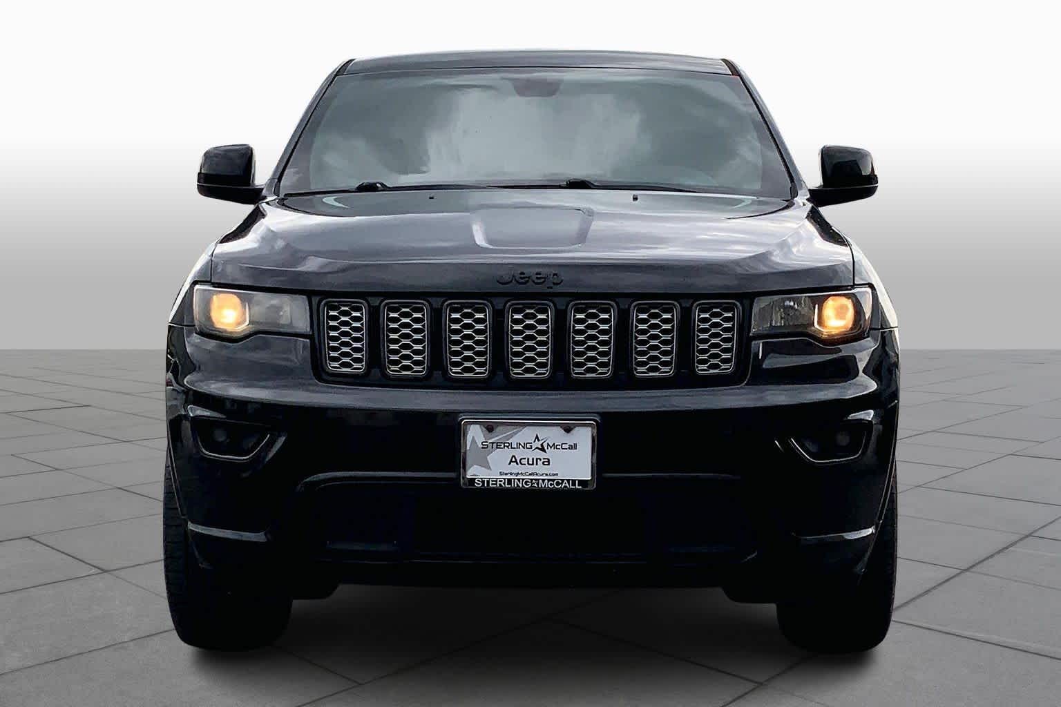 2017 Jeep Grand Cherokee Altitude Diamond Black Crystal Pearlcoat at AutoNation Toyota Gulf Fwy