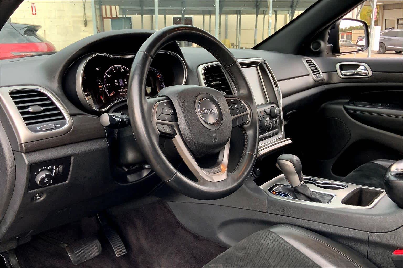 2017 Jeep Grand Cherokee Altitude Diamond Black Crystal Pearlcoat at AutoNation Toyota Gulf Fwy