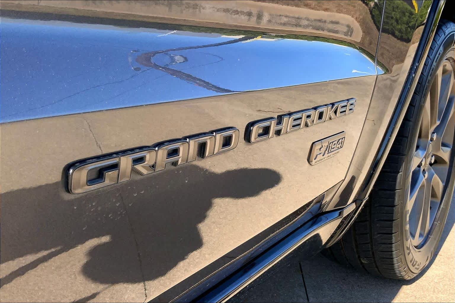 2016 Jeep Grand Cherokee Limited 75th Anniversary Granite Crystal Metallic Clearcoat at Sterling McCall Acura