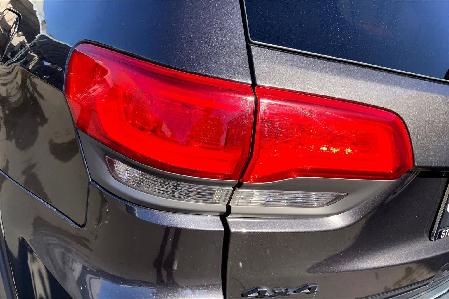 2014 Jeep Grand Cherokee Altitude Granite Crystal Metallic Clearcoat at Mac Haik Ford