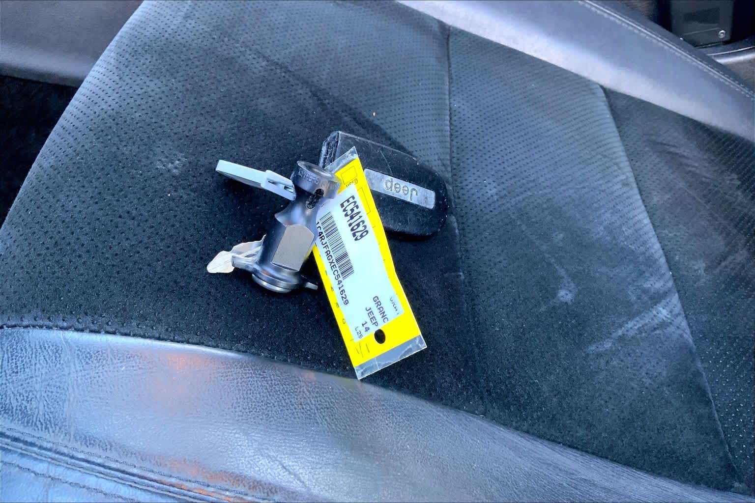 2014 Jeep Grand Cherokee Altitude Granite Crystal Metallic Clearcoat at Mac Haik Ford