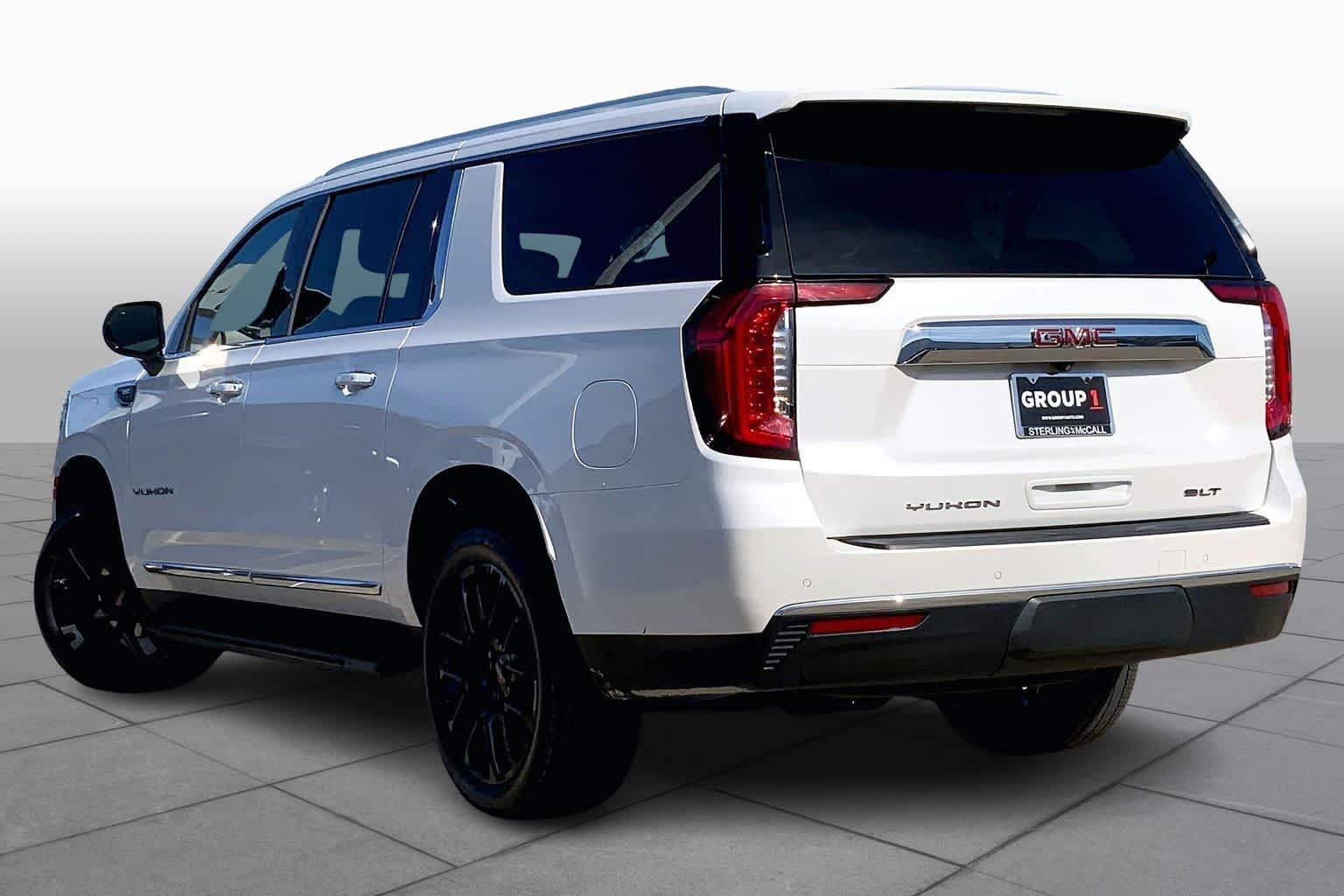 2023 GMC Yukon XL SLT White Frost Tricoat at AutoNation USA Katy