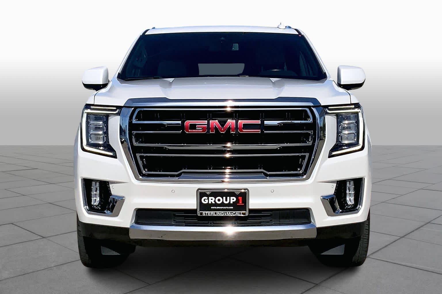 2023 GMC Yukon XL SLT White Frost Tricoat at AutoNation USA Katy